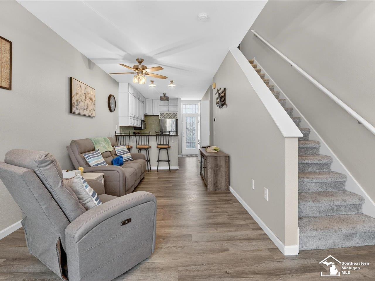 803 Catalina Cove, Luna Pier, MI 48157 — Photo 8