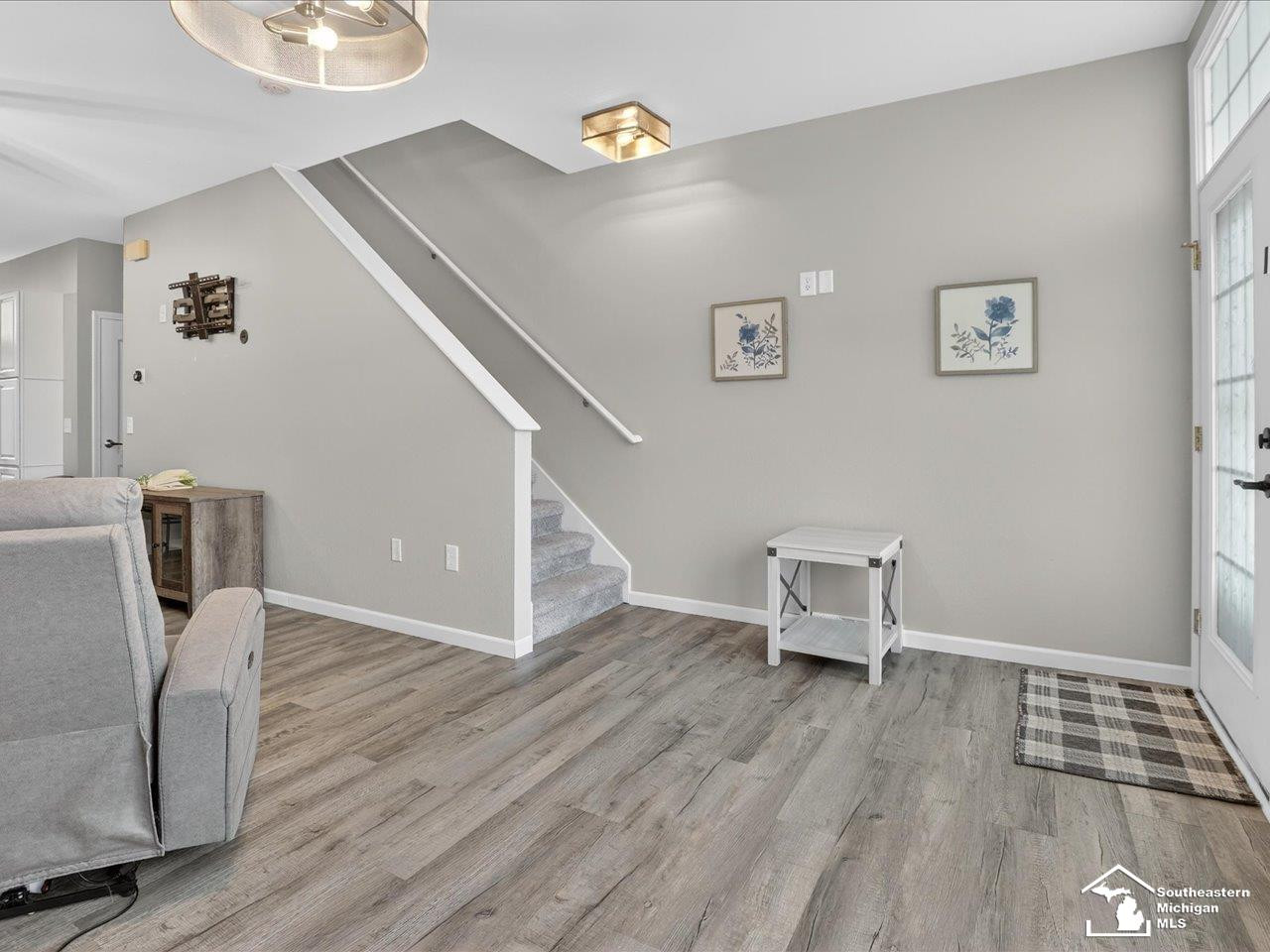 803 Catalina Cove, Luna Pier, MI 48157 — Photo 9