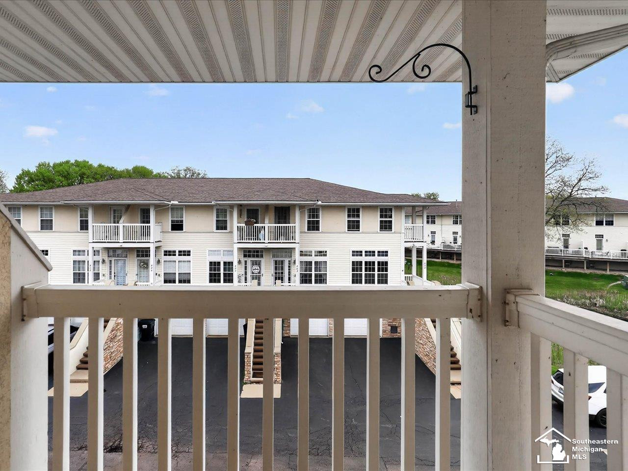 803 Catalina Cove, Luna Pier, MI 48157 — Photo 30