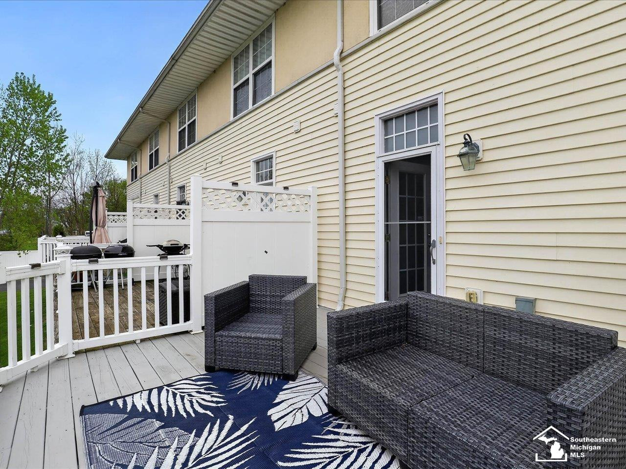 803 Catalina Cove, Luna Pier, MI 48157 — Photo 35