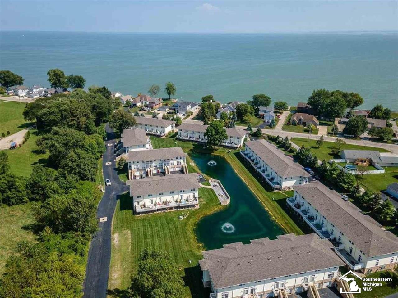 803 Catalina Cove, Luna Pier, MI 48157 — Photo 41