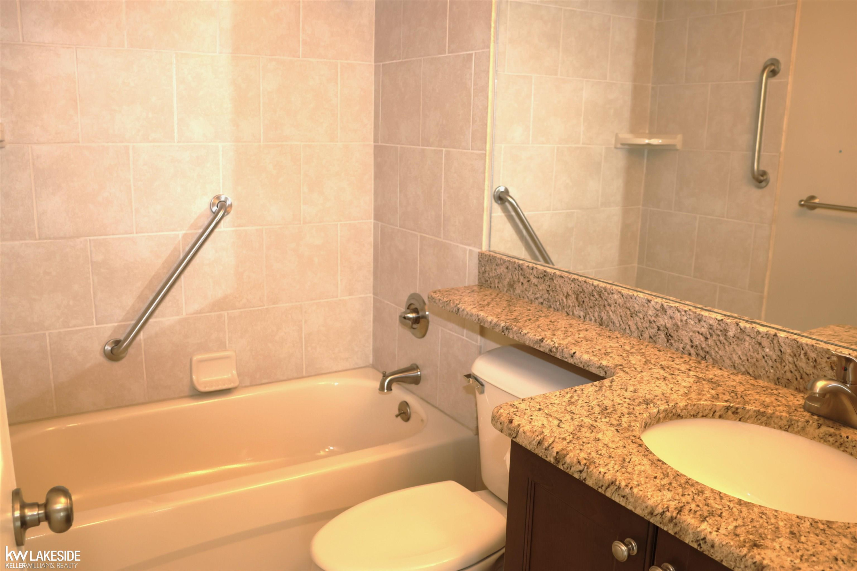 6589 Copper Creek Drive, Washington, MI — Photo 19
