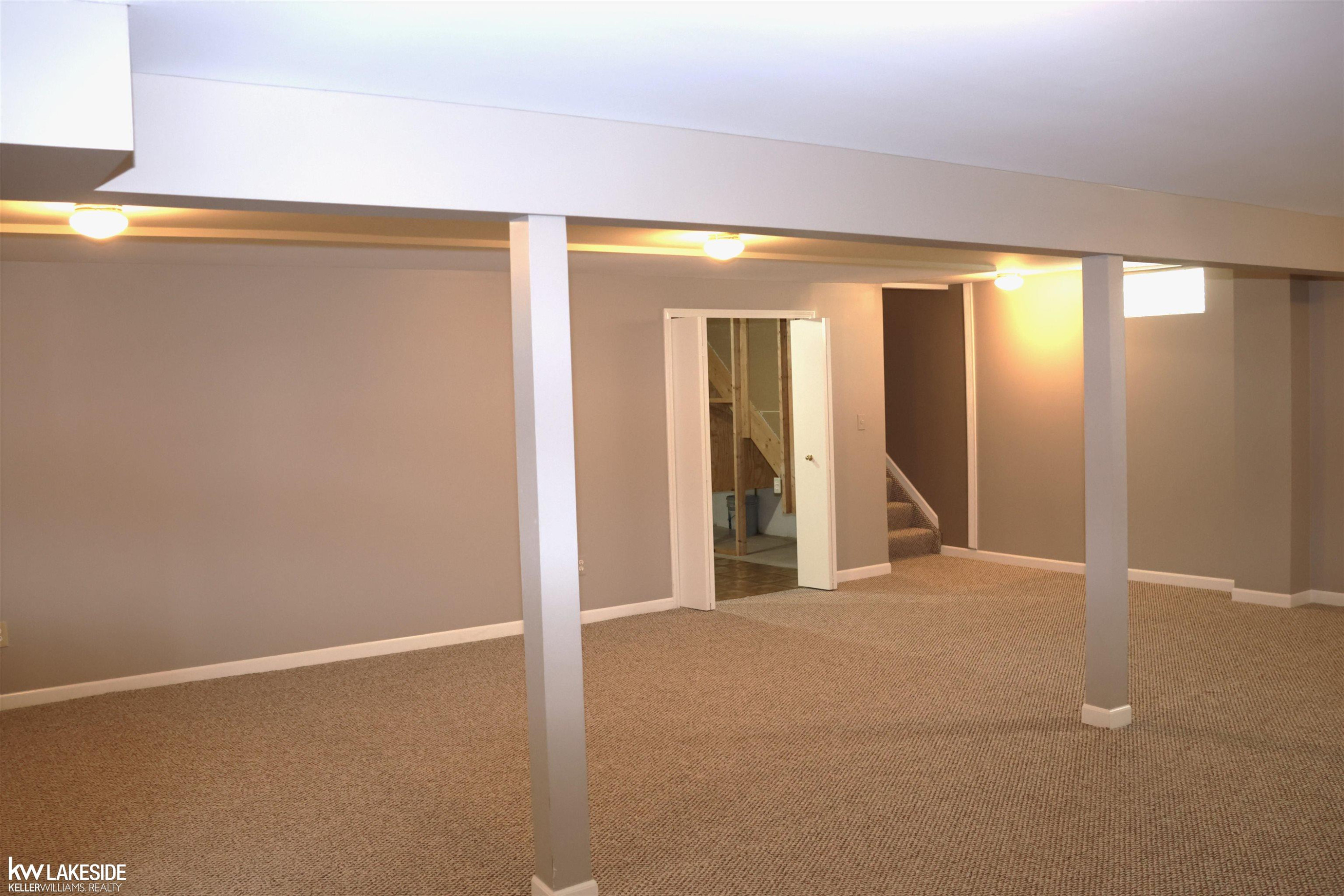 6589 Copper Creek Drive, Washington, MI — Photo 24