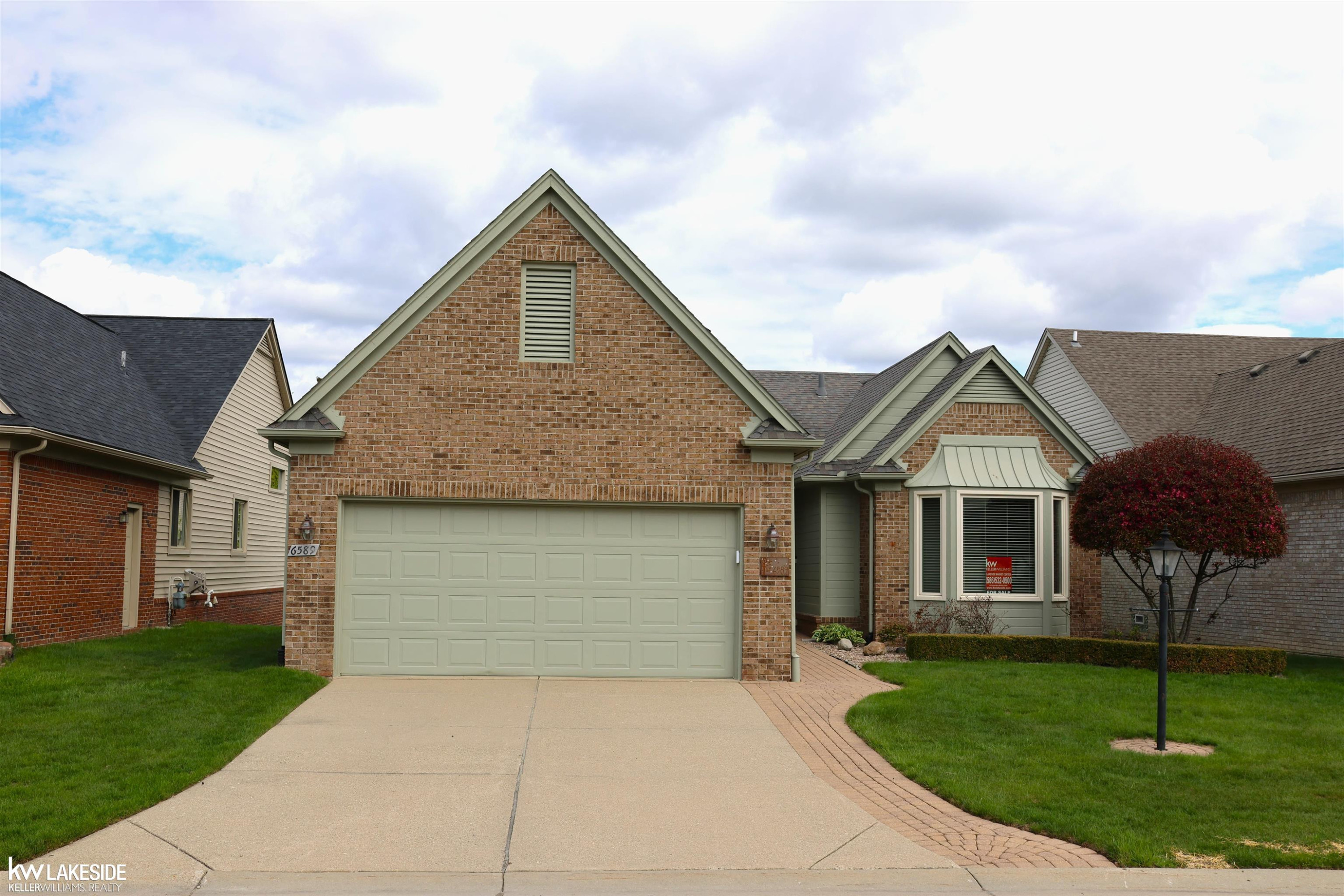 6589 Copper Creek Drive, Washington, MI — Photo 32