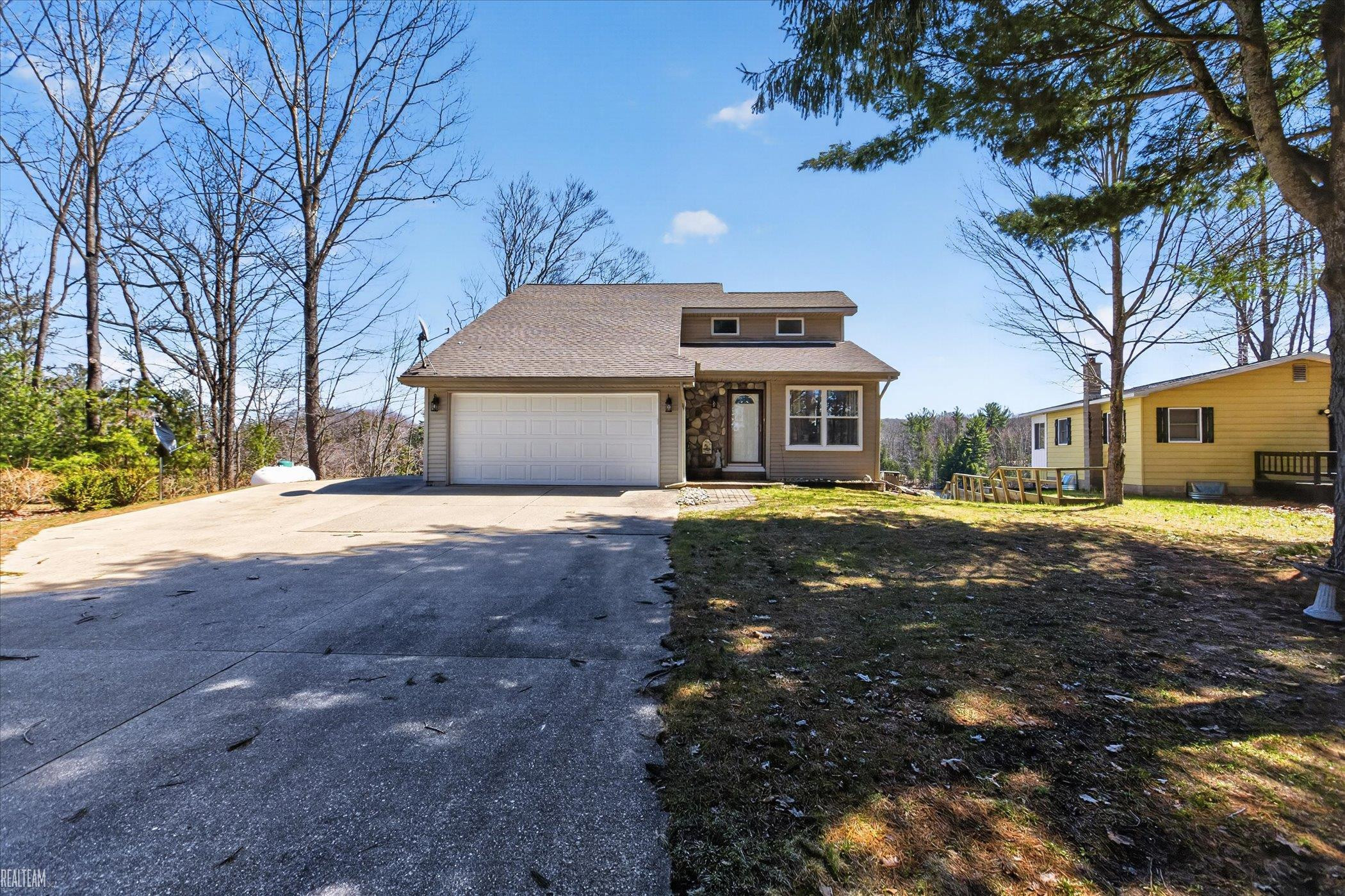6258 SW Ginafred Shores Drive, Fife Lake, MI 49633 — Photo 38