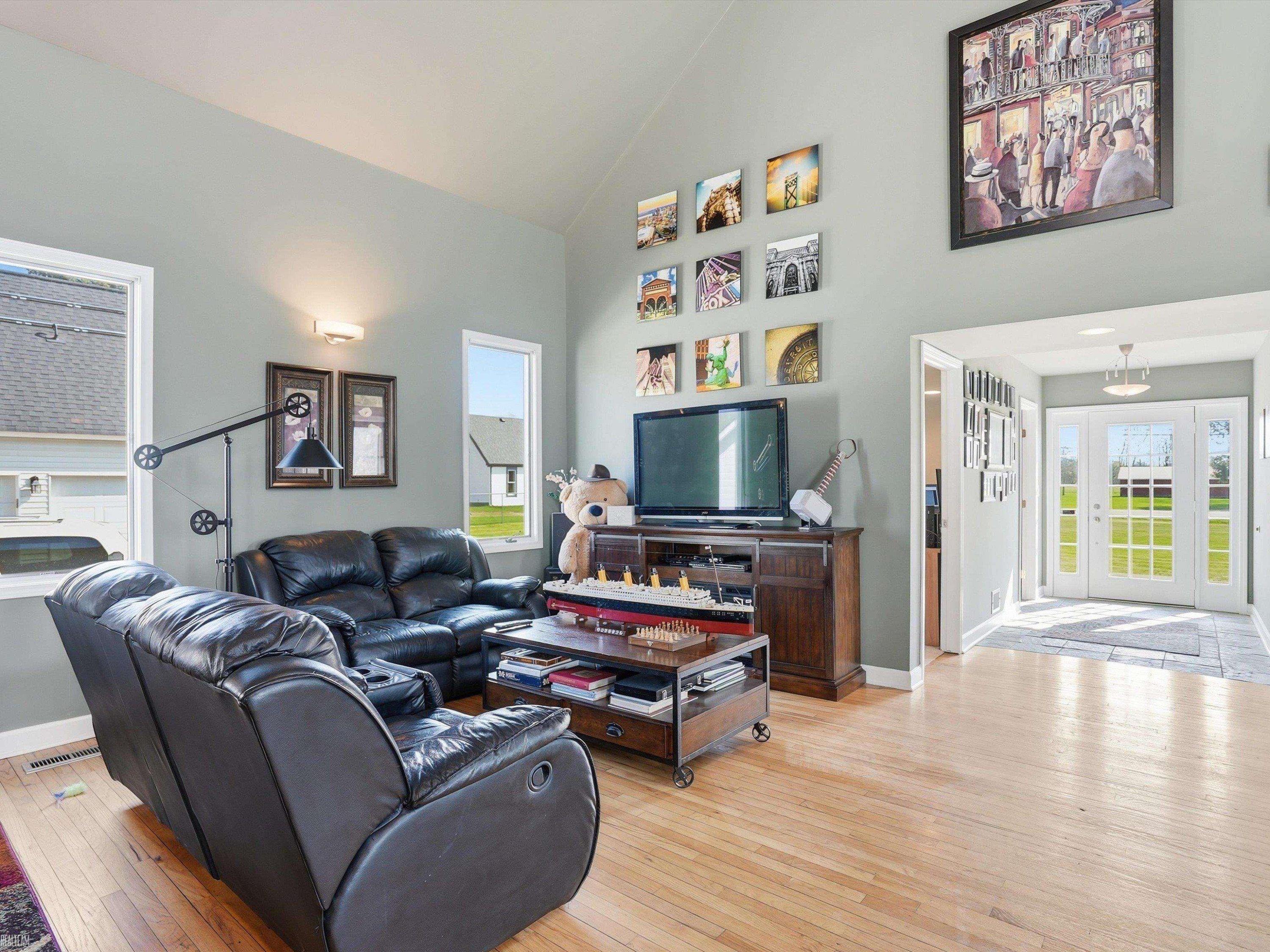 59441 Romeo Plank Road, MI — Photo 12
