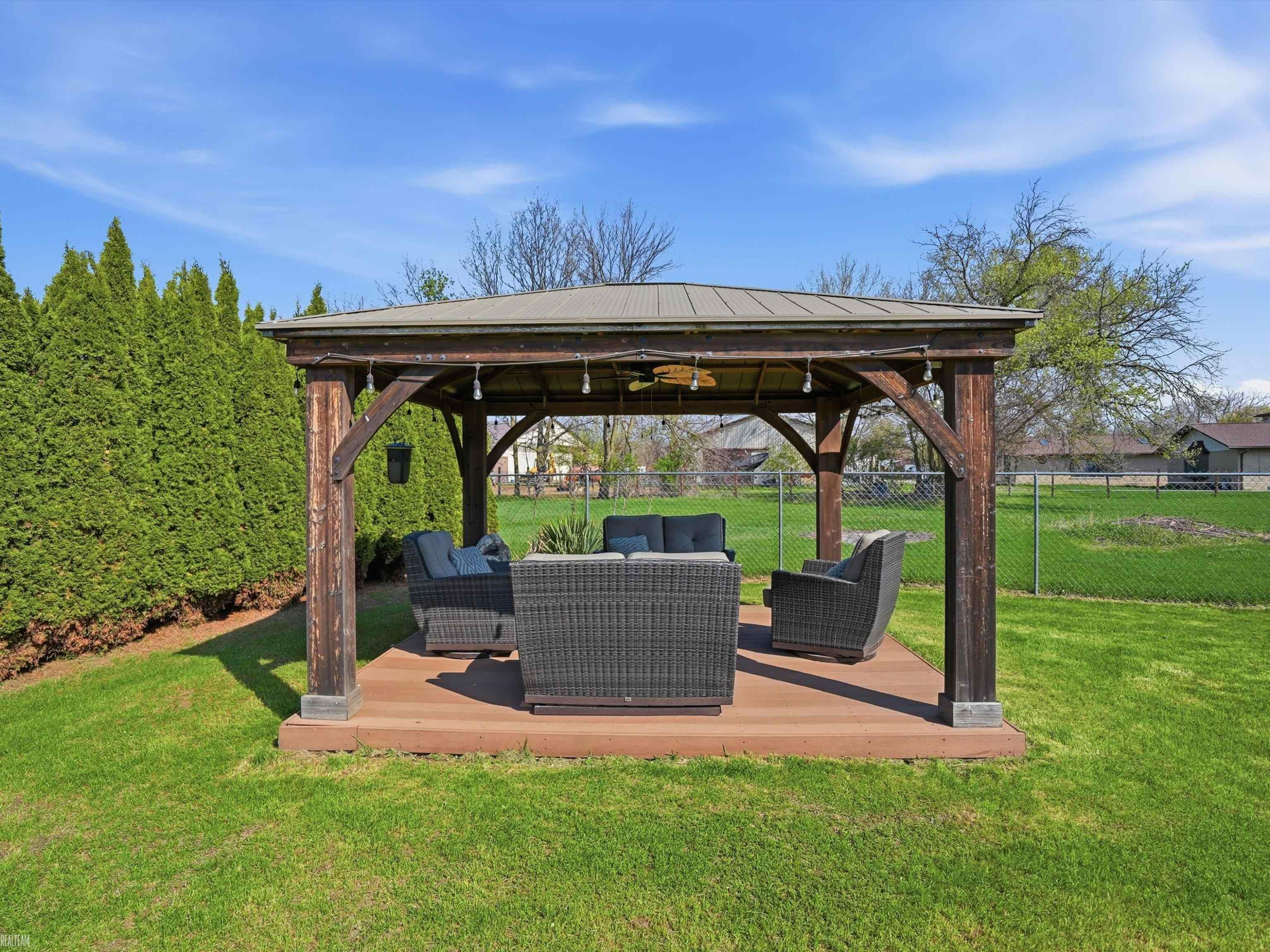 59441 Romeo Plank Road, MI — Photo 35