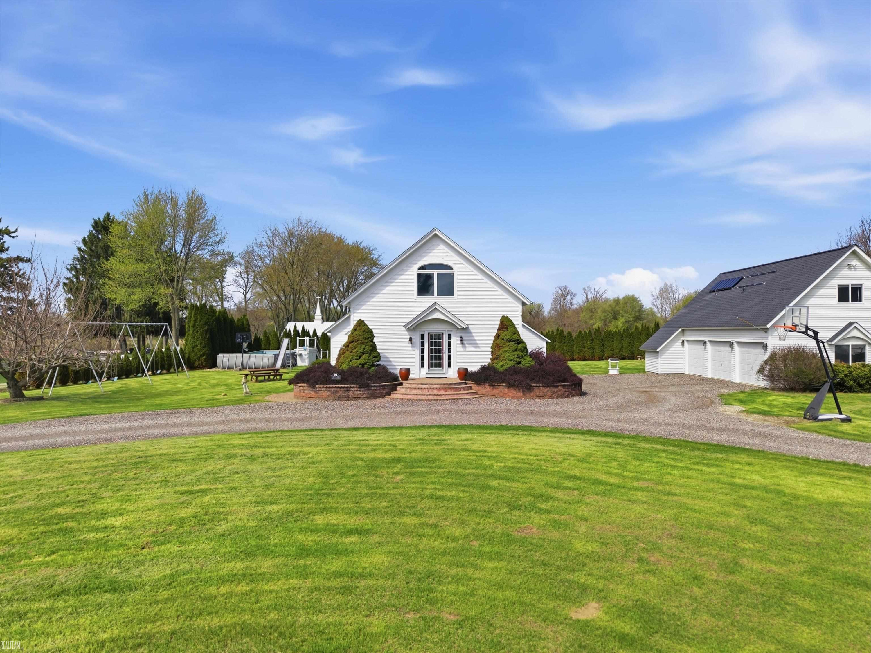 59441 Romeo Plank Road, MI — Photo 43