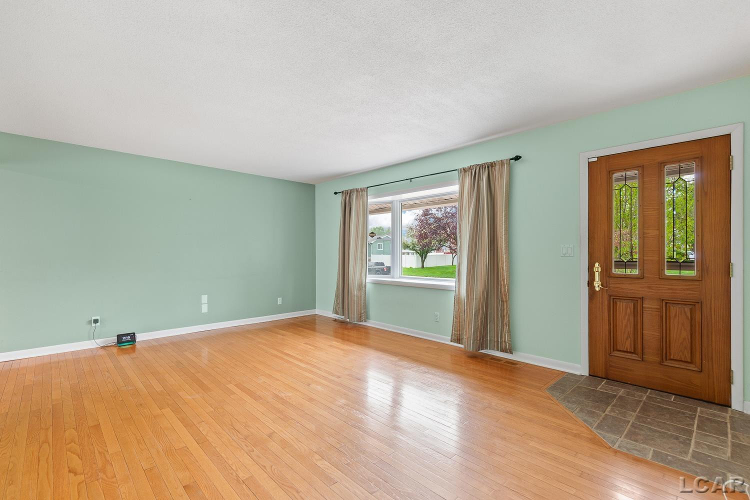 331 Anthony Court, Adrian, MI 49221 — Photo 3