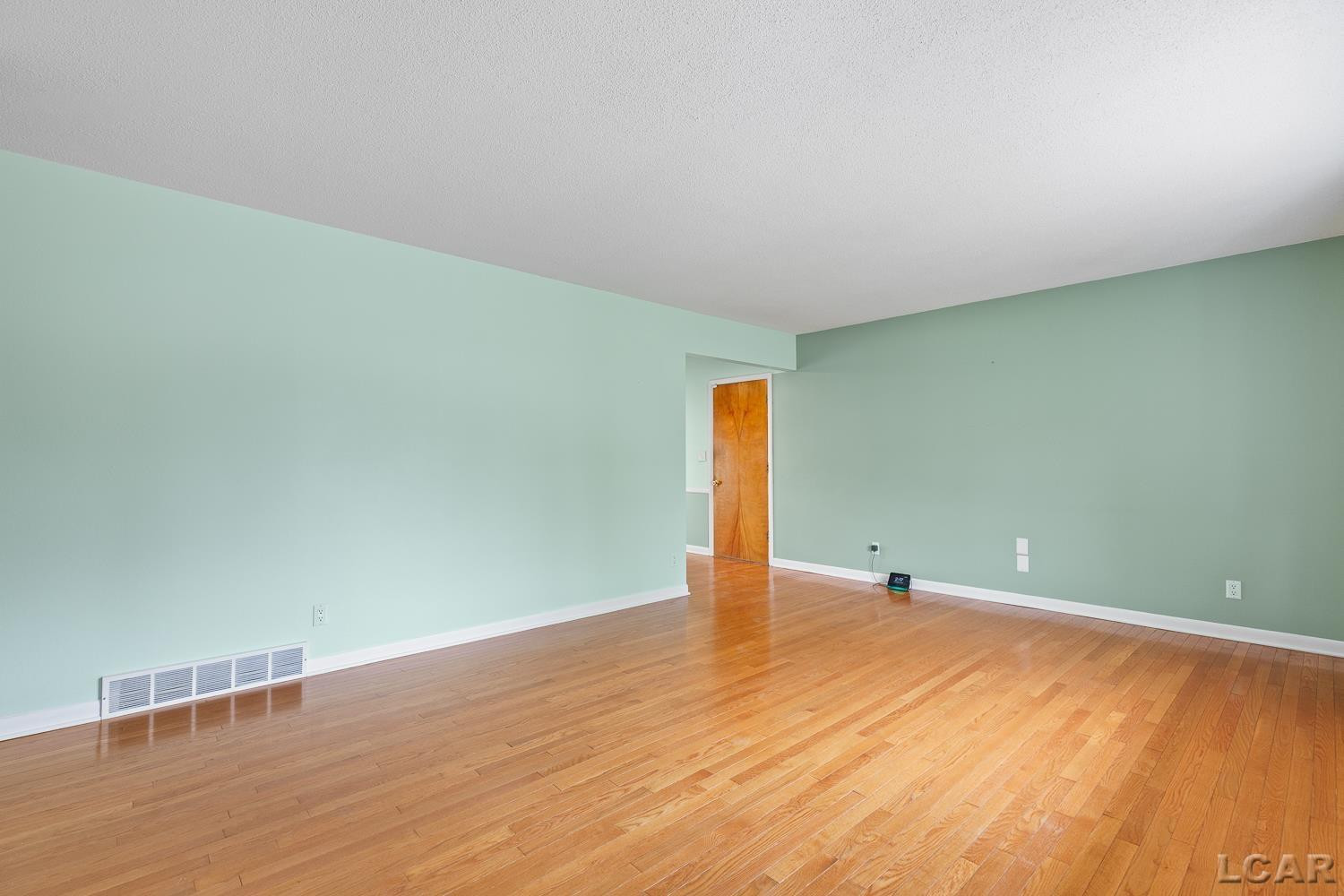 331 Anthony Court, Adrian, MI 49221 — Photo 4