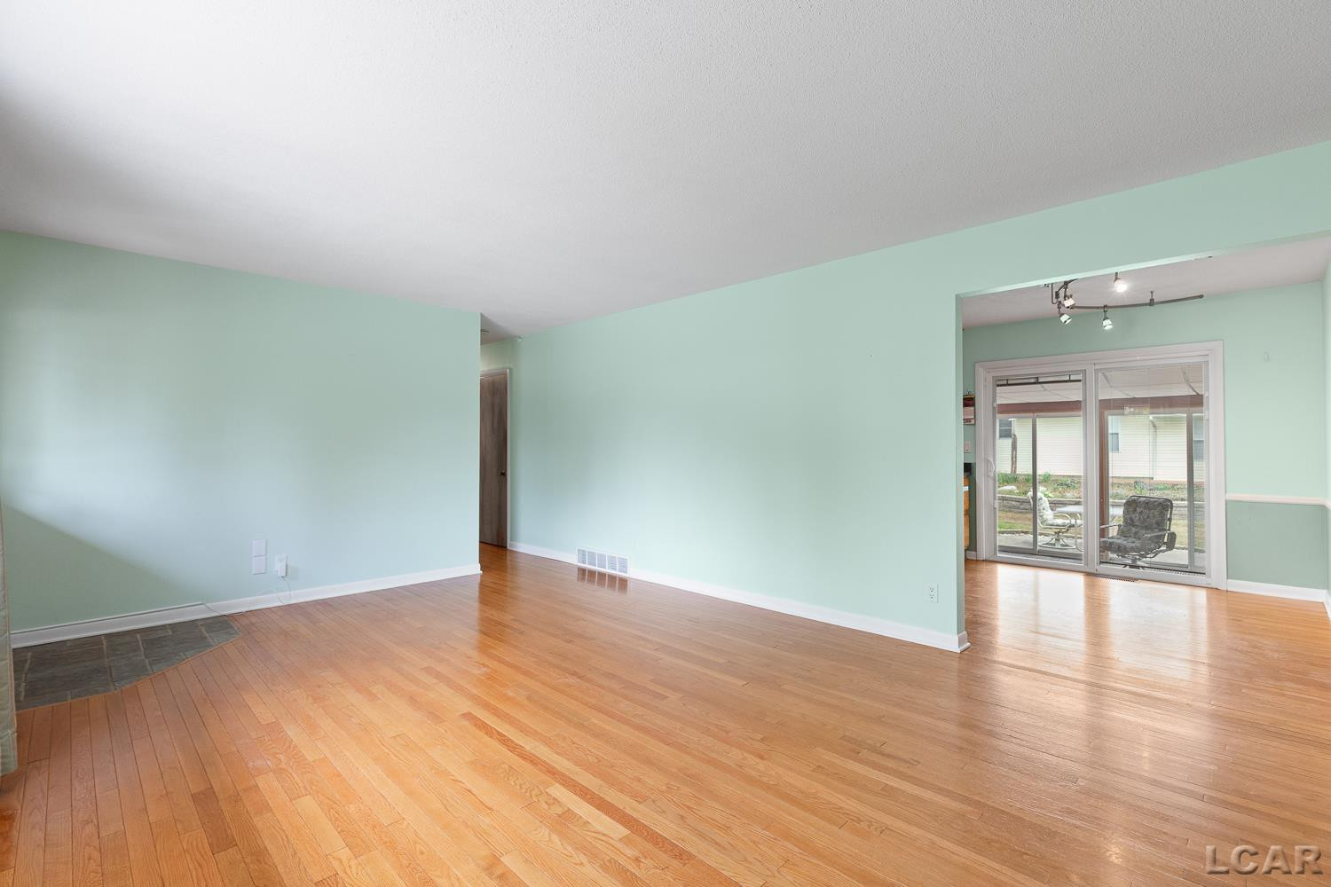331 Anthony Court, Adrian, MI 49221 — Photo 5