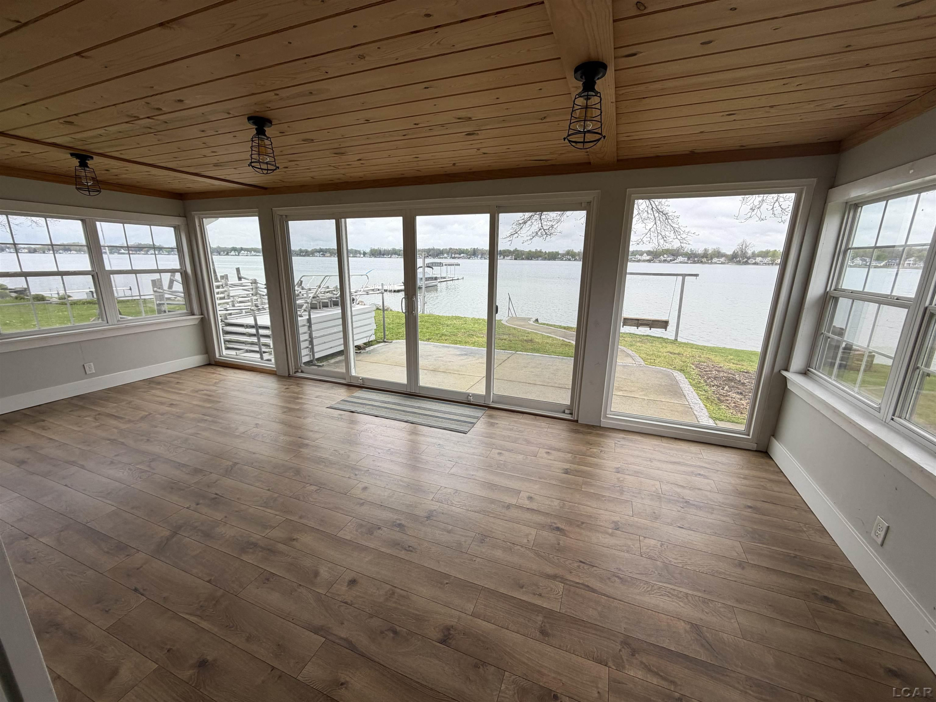 9206 Cherry Point Drive, Manitou Beach, MI 49253 — Photo 8