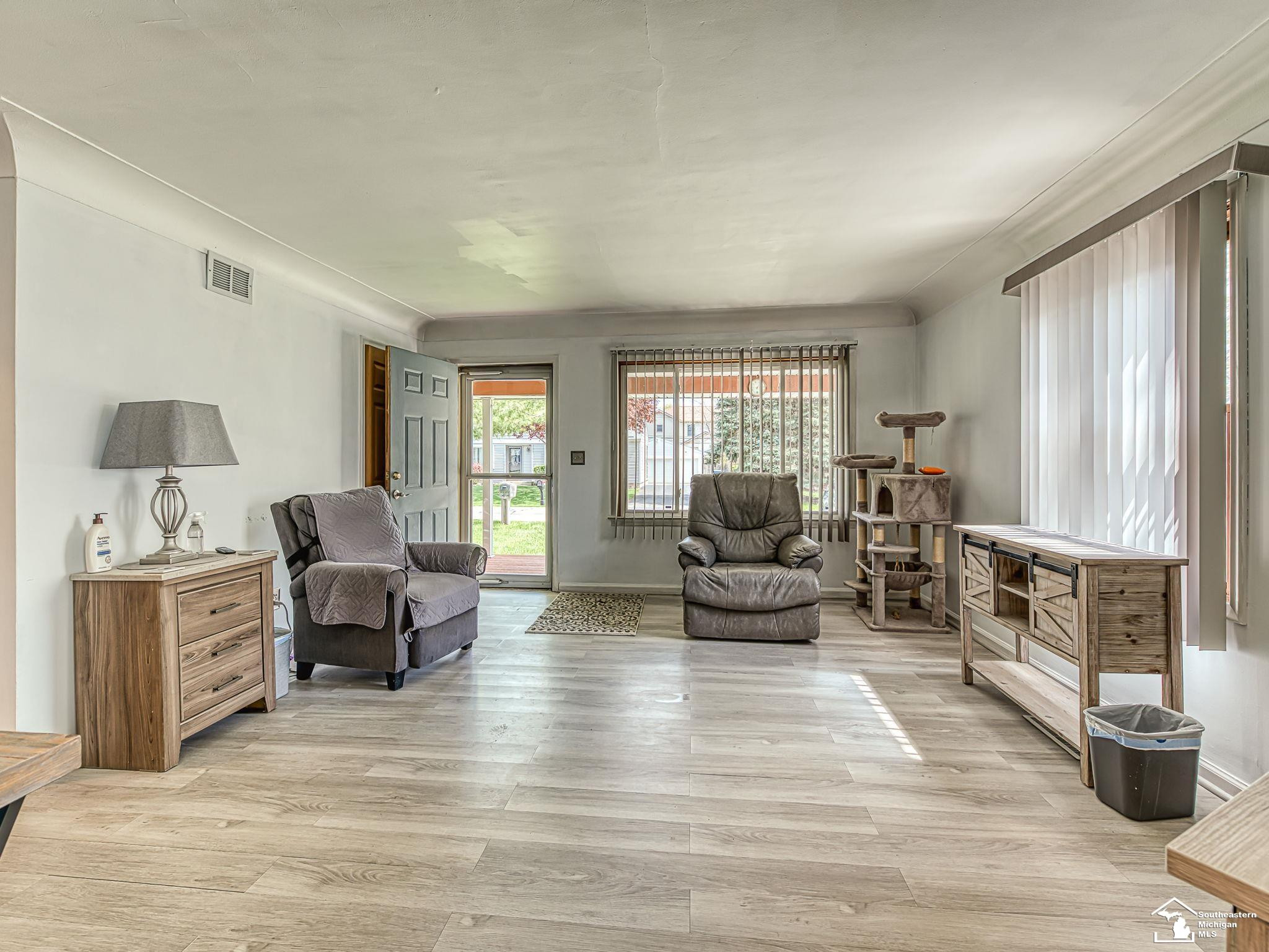 1423 Sunset Boulevard, Monroe, MI 48162 — Photo 2