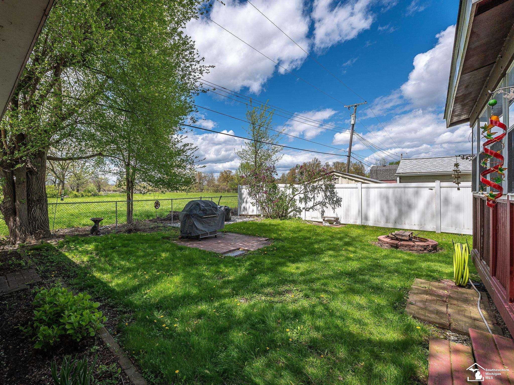 1423 Sunset Boulevard, Monroe, MI 48162 — Photo 36