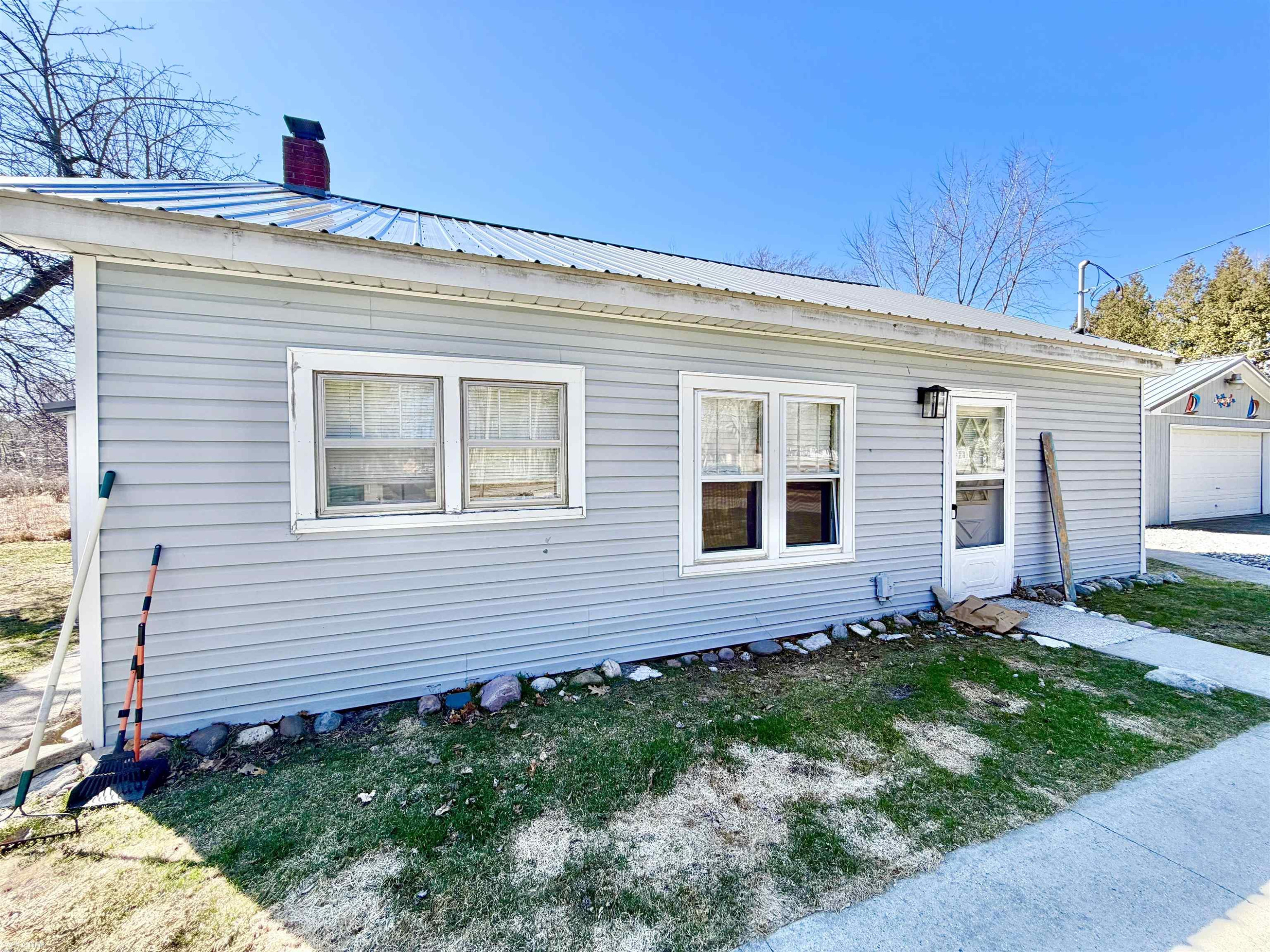607 Maple Street, Tawas City, MI 48763 — Photo 21