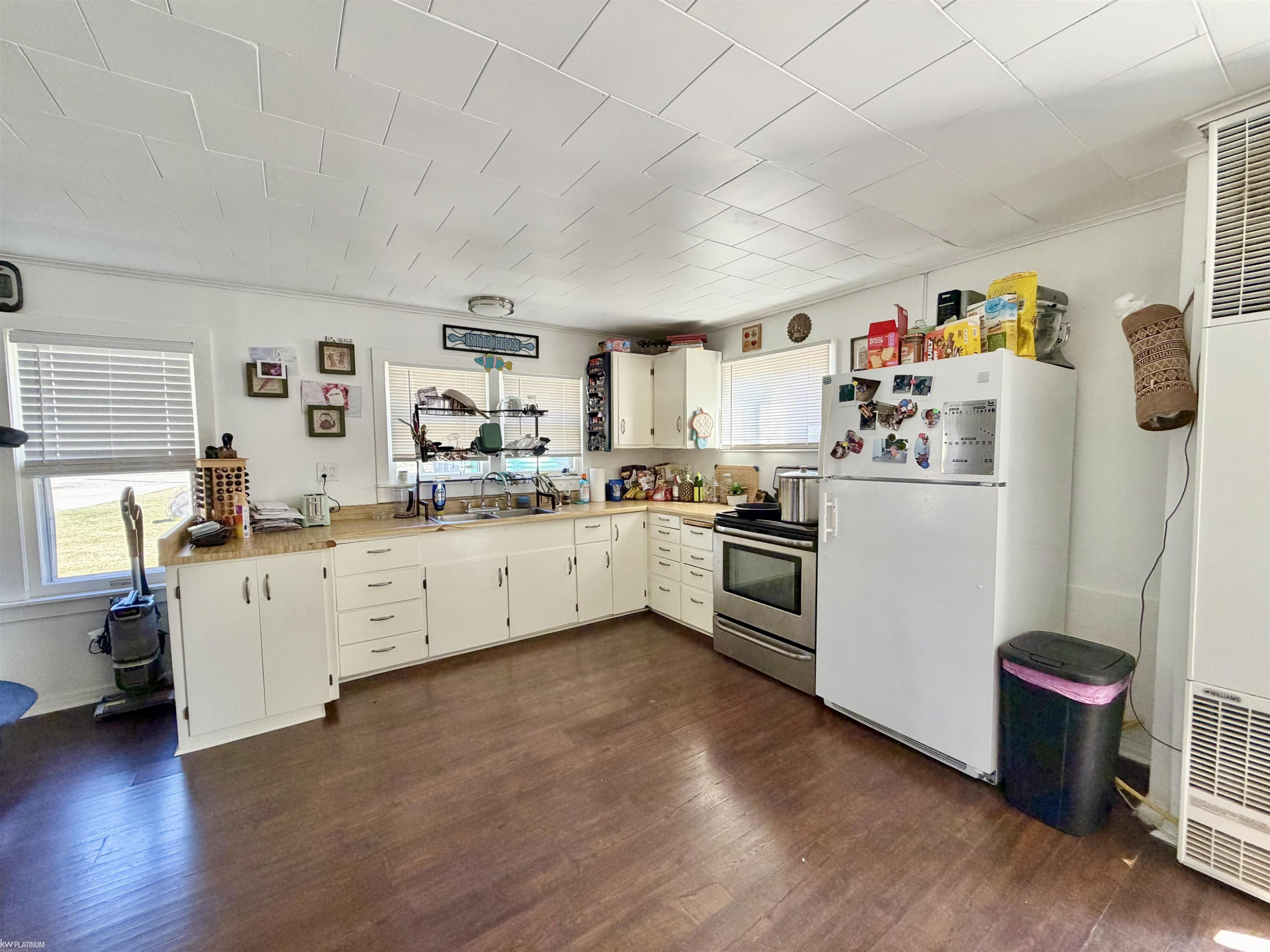 607 Maple Street, Tawas City, MI 48763 — Photo 25