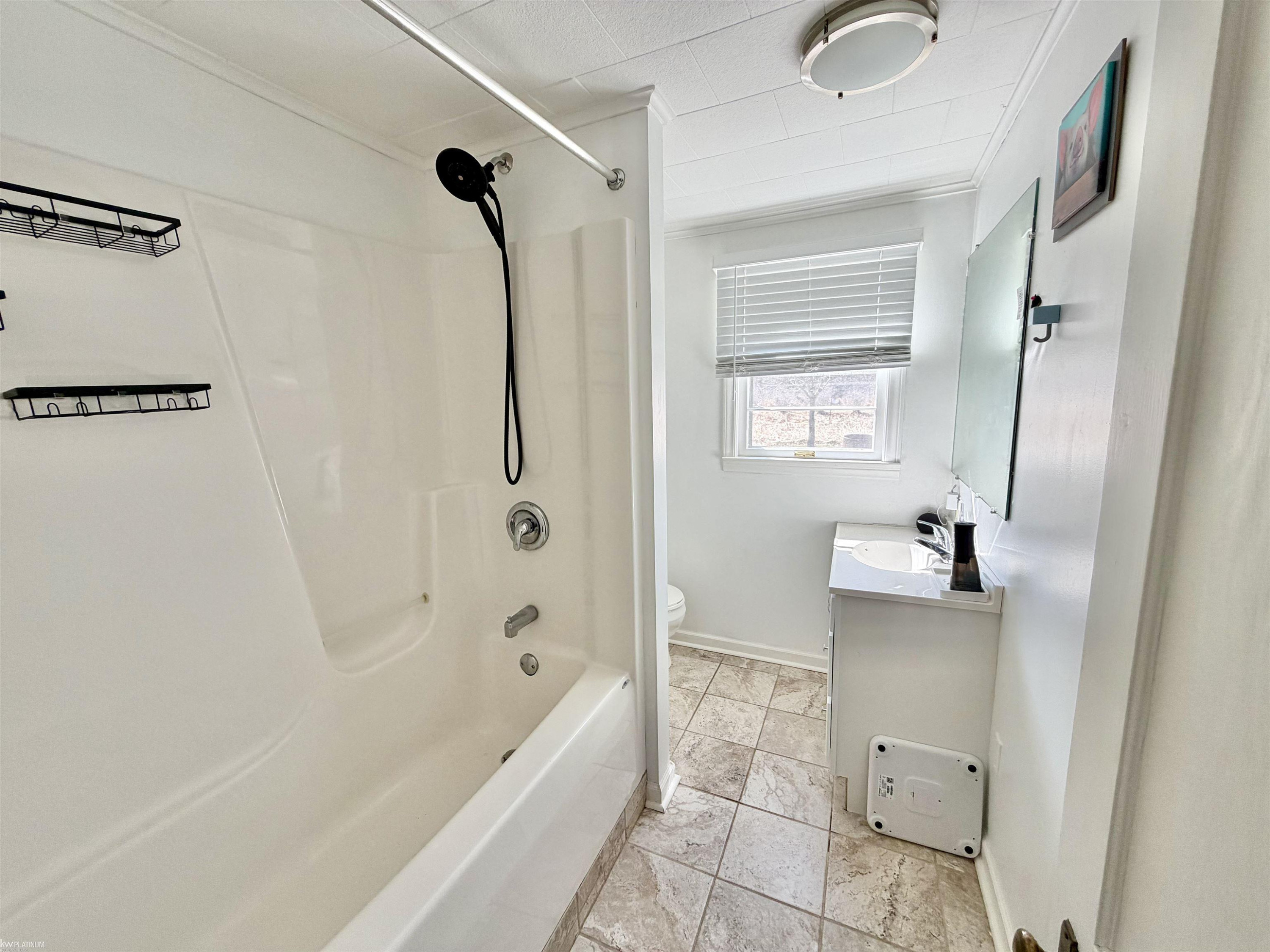 607 Maple Street, Tawas City, MI 48763 — Photo 31