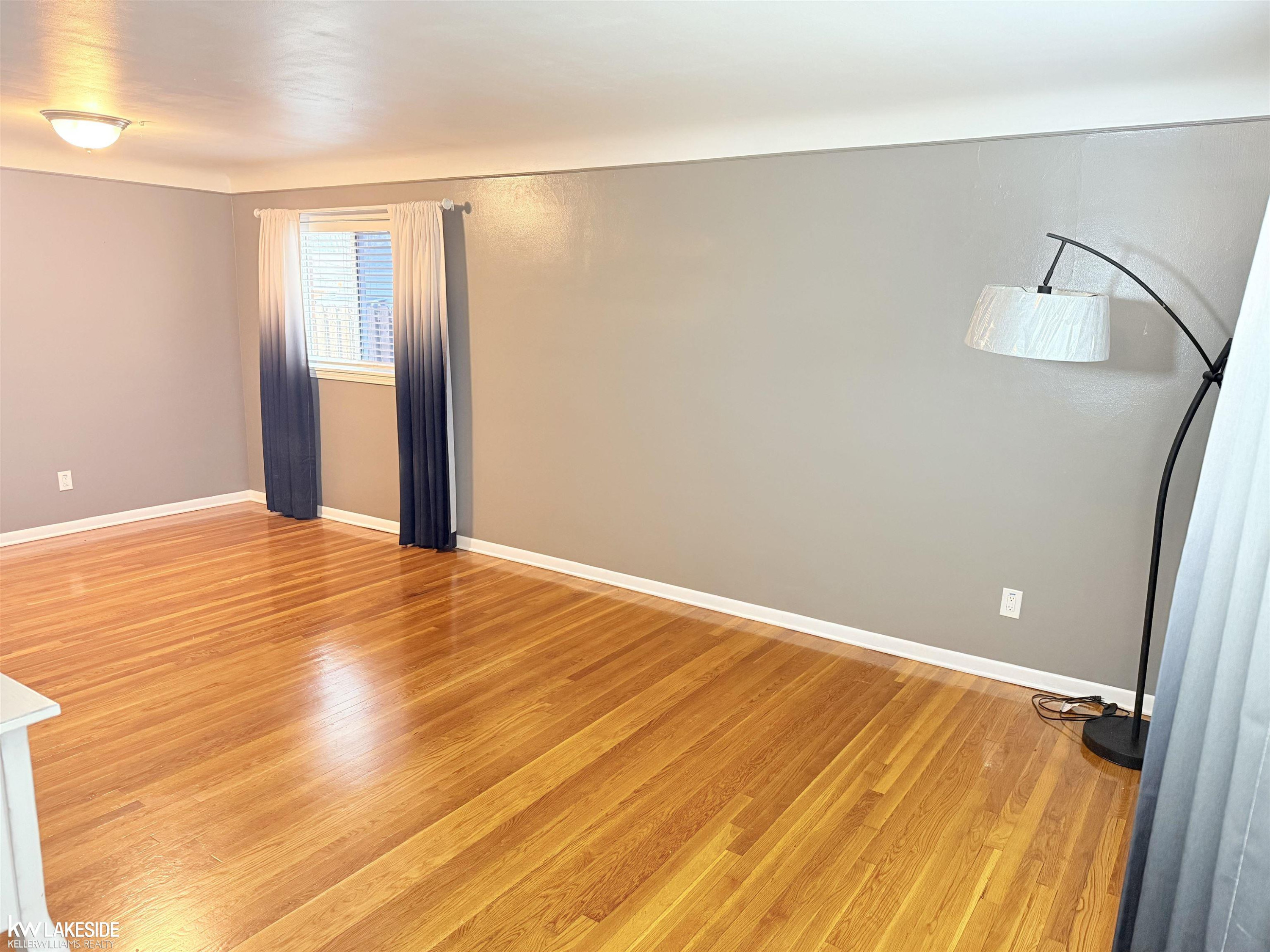 23148 Port Street, Saint Clair Shores, MI 48082 — Photo 2