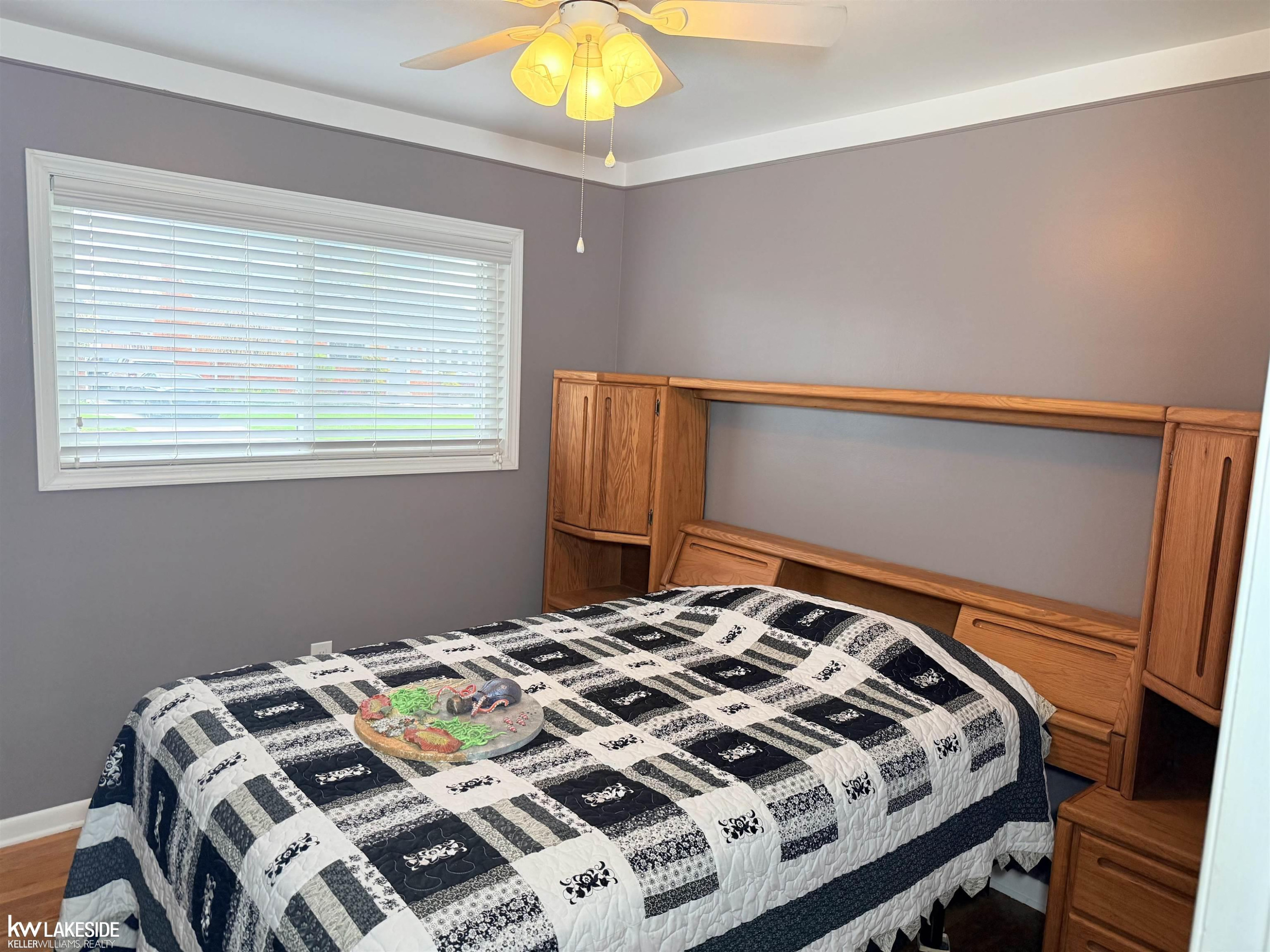 23148 Port Street, Saint Clair Shores, MI 48082 — Photo 8