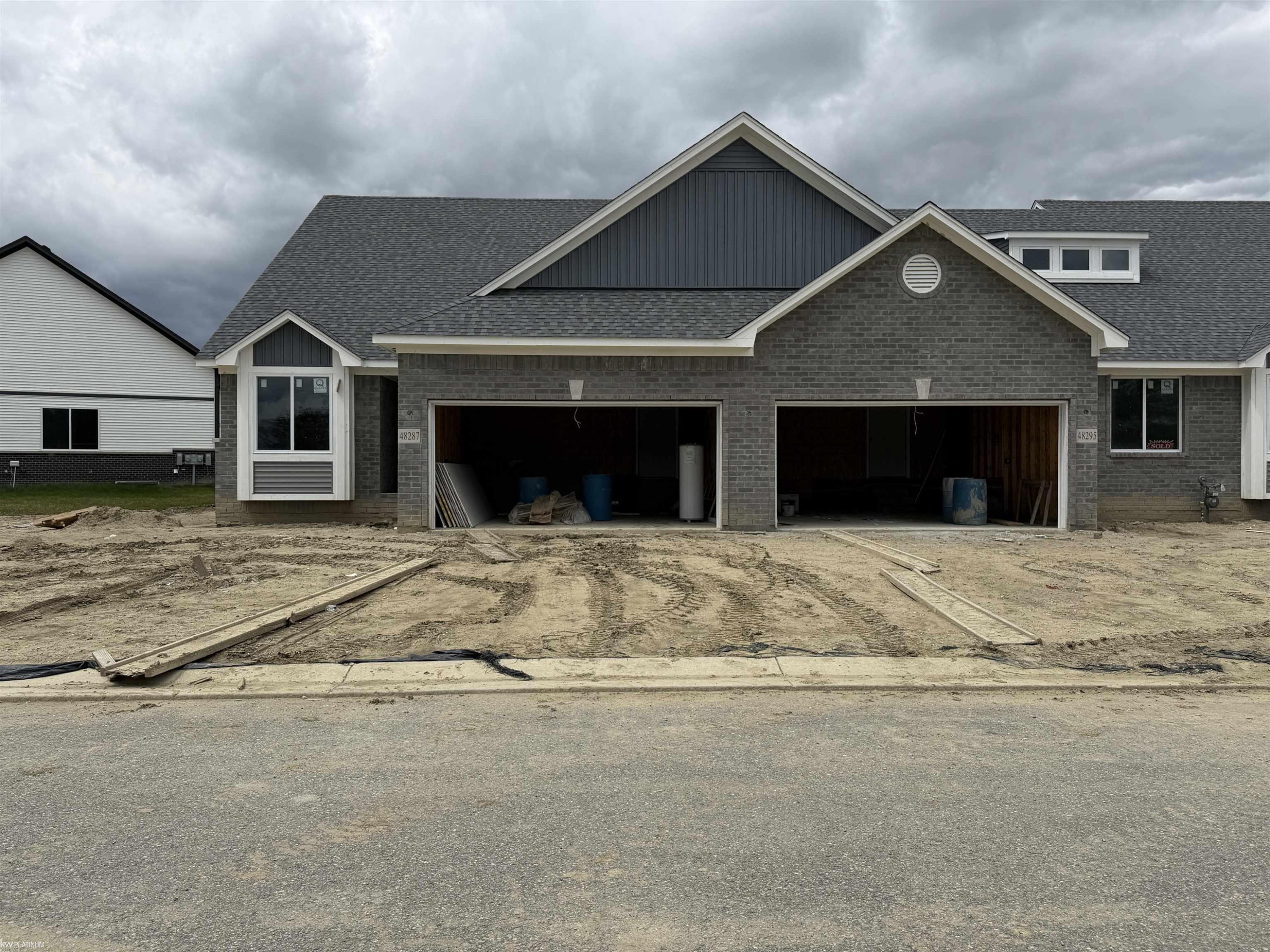 48295 Frangrove Lane, New Baltimore, MI — Photo 2