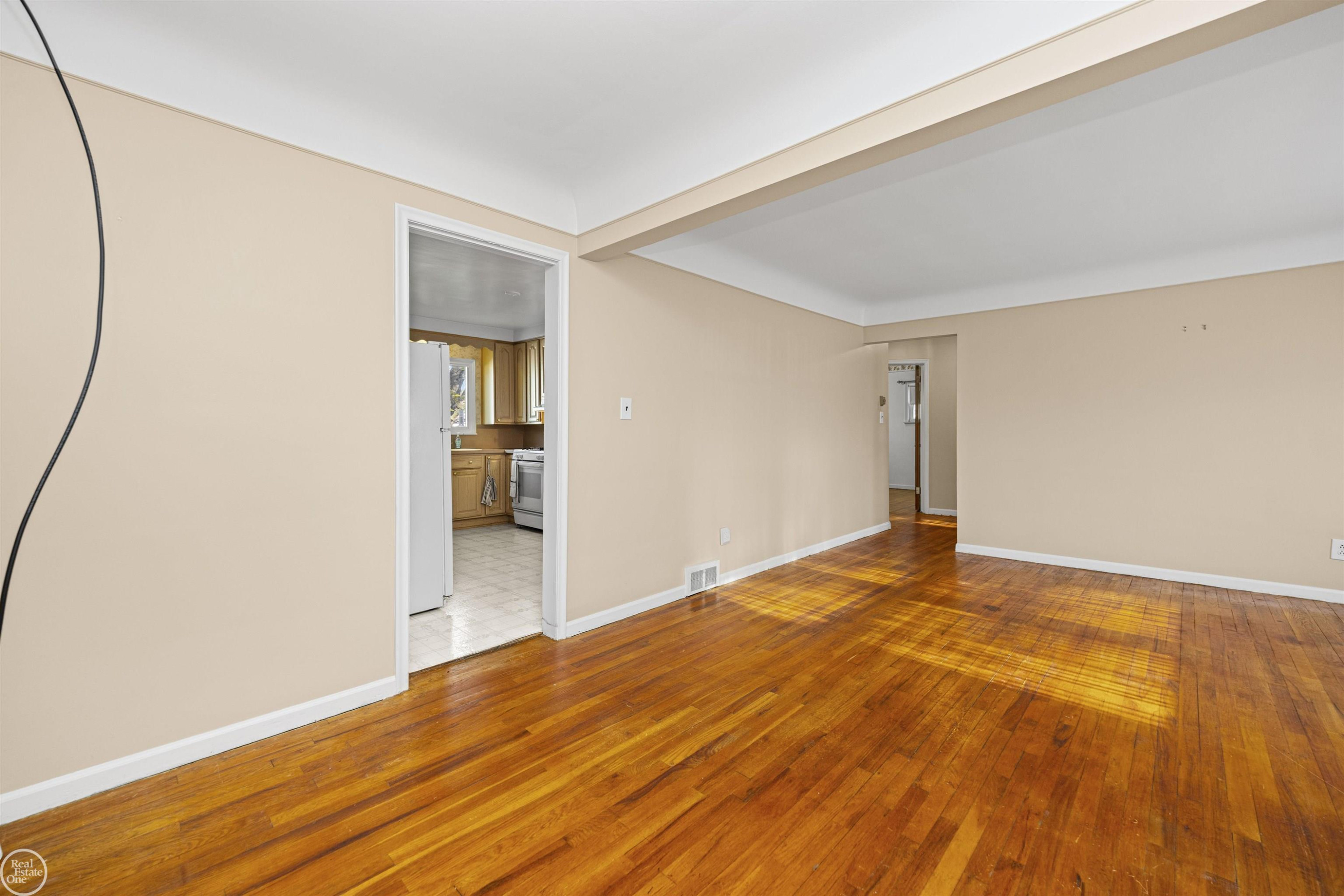 29116 Dembs Street, Roseville, MI 48066 — Photo 17