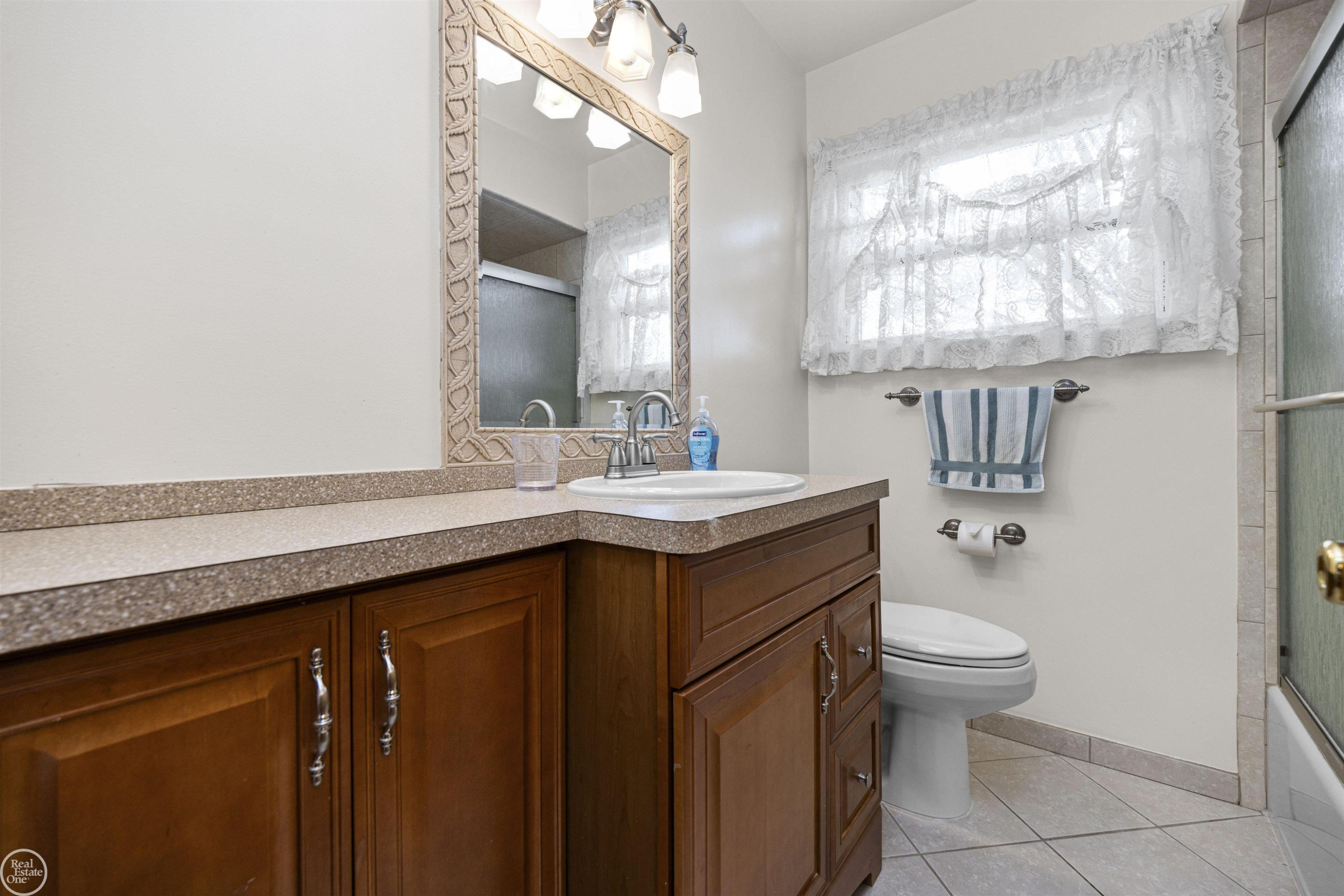 29116 Dembs Street, Roseville, MI 48066 — Photo 26