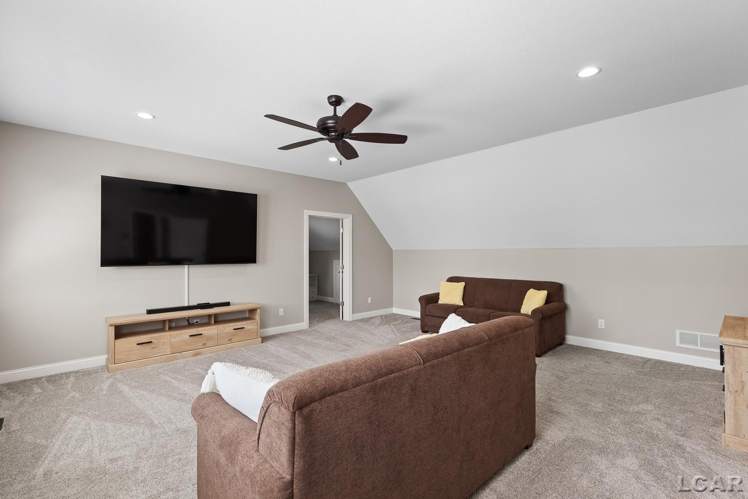 8662 Cherry Point Road, Manitou Beach, MI 49253 — Photo 23