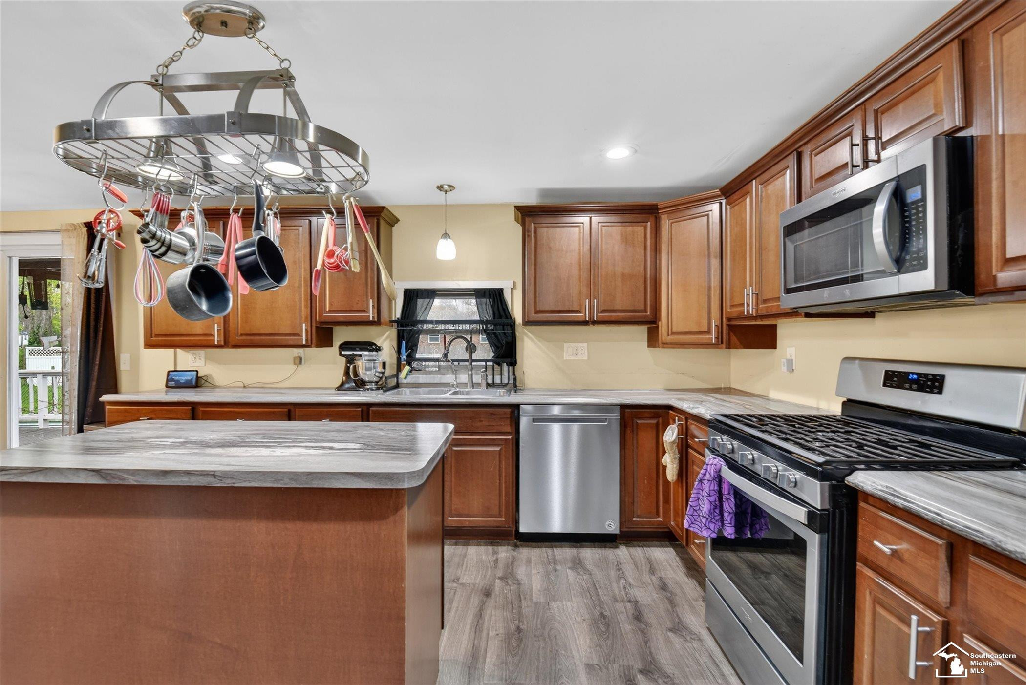 7077 Taylor Avenue, Temperance, MI 48182 — Photo 26