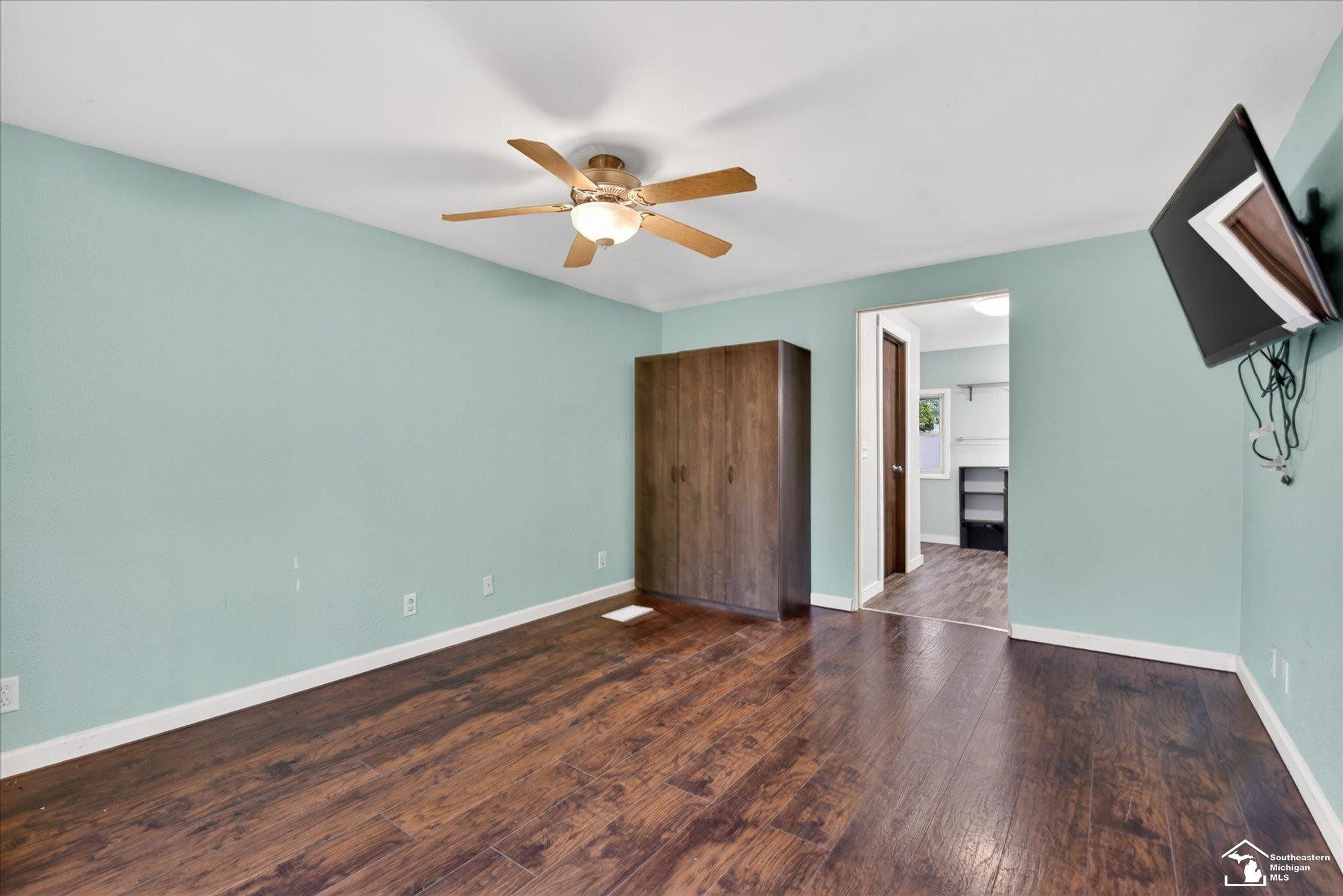 7077 Taylor Avenue, Temperance, MI 48182 — Photo 37