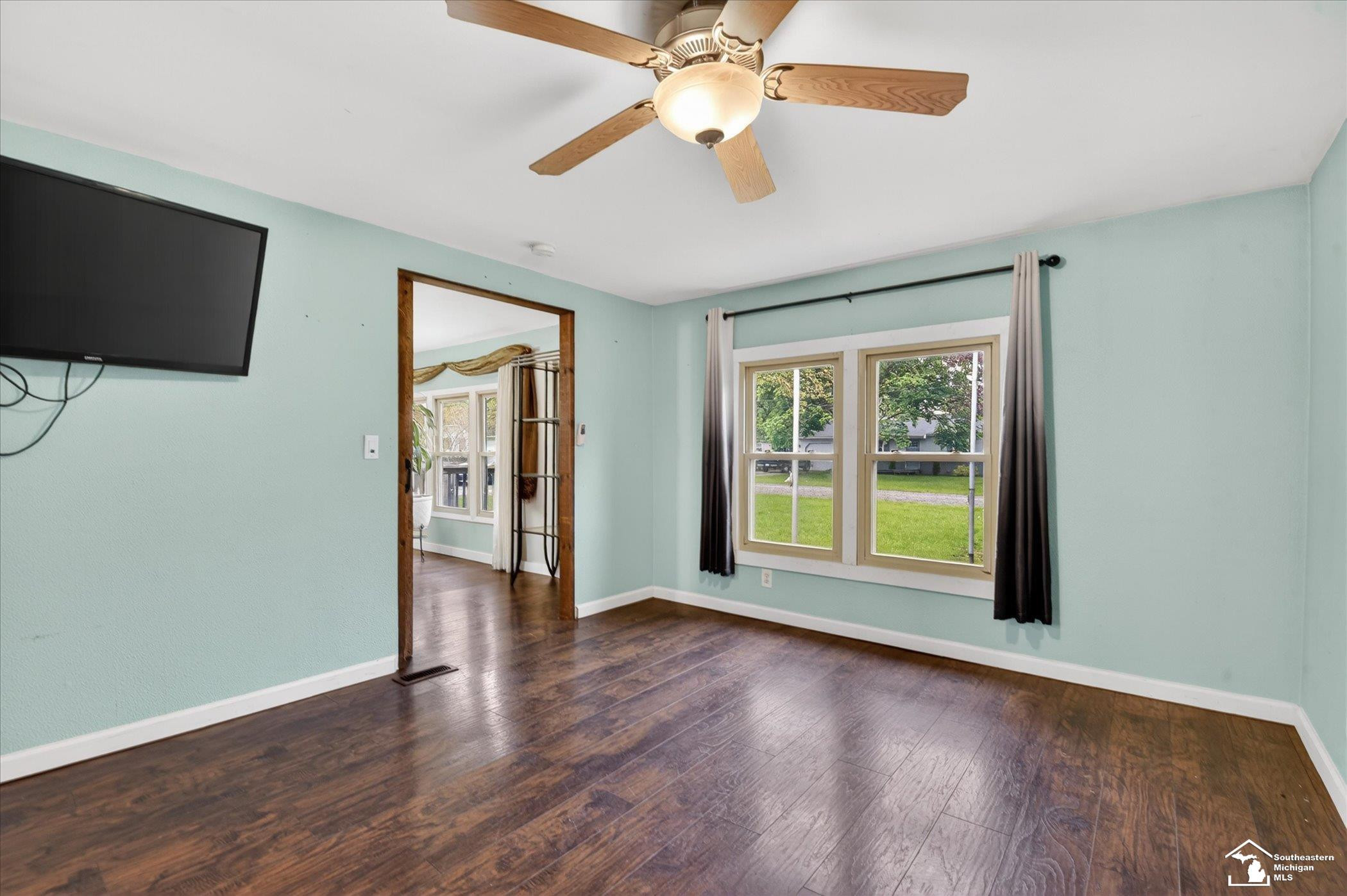 7077 Taylor Avenue, Temperance, MI 48182 — Photo 39