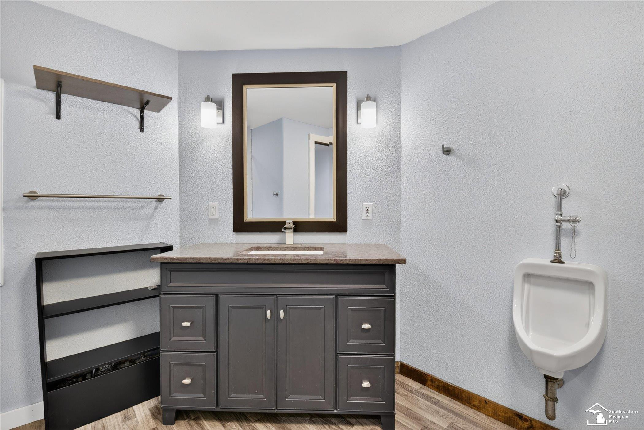 7077 Taylor Avenue, Temperance, MI 48182 — Photo 41