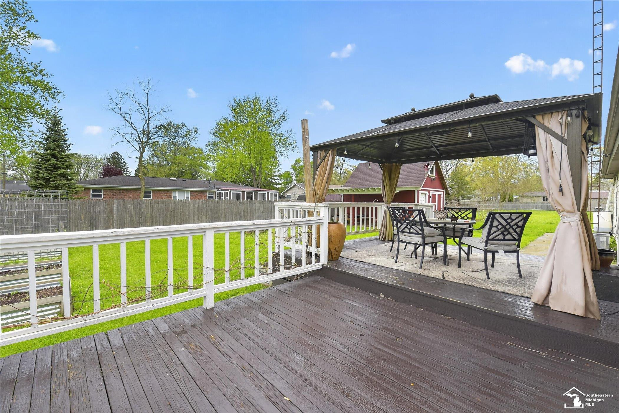 7077 Taylor Avenue, Temperance, MI 48182 — Photo 47
