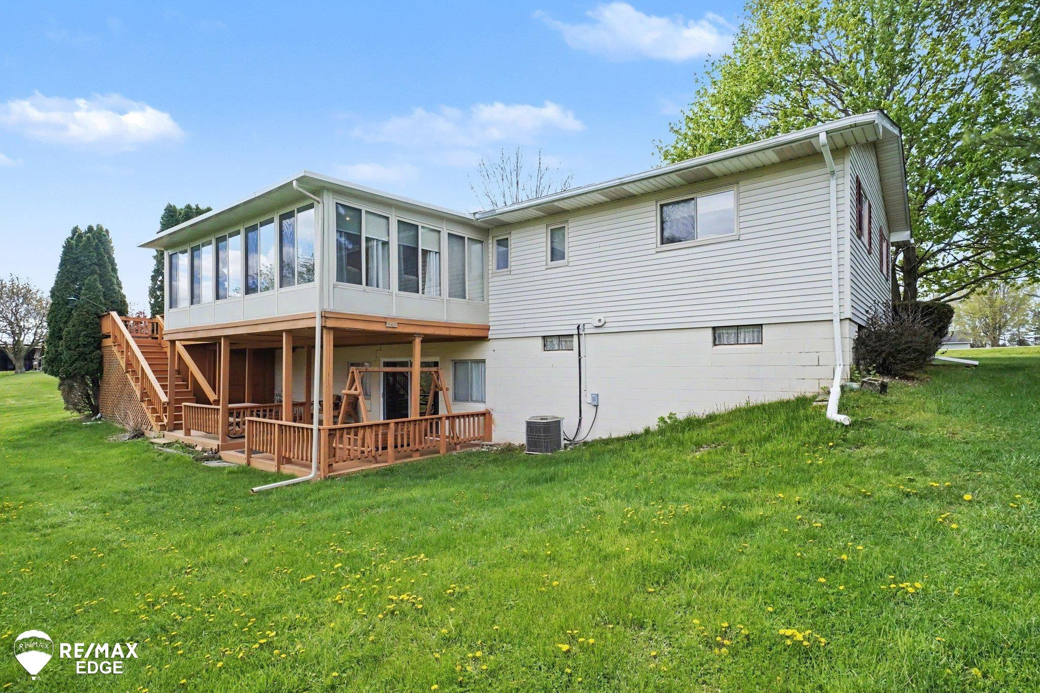 10247 E Coldwater Road, Davison, MI 48423 — Photo 21