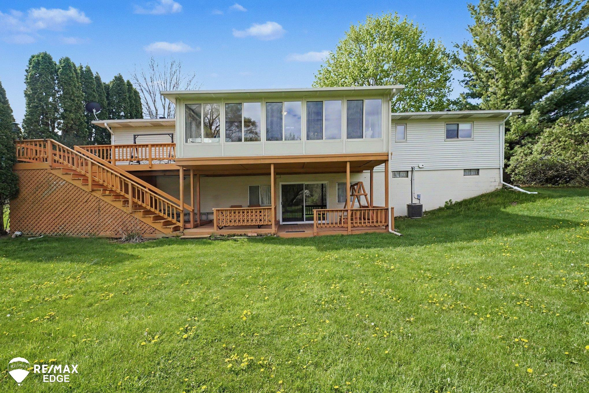 10247 E Coldwater Road, Davison, MI 48423 — Photo 22