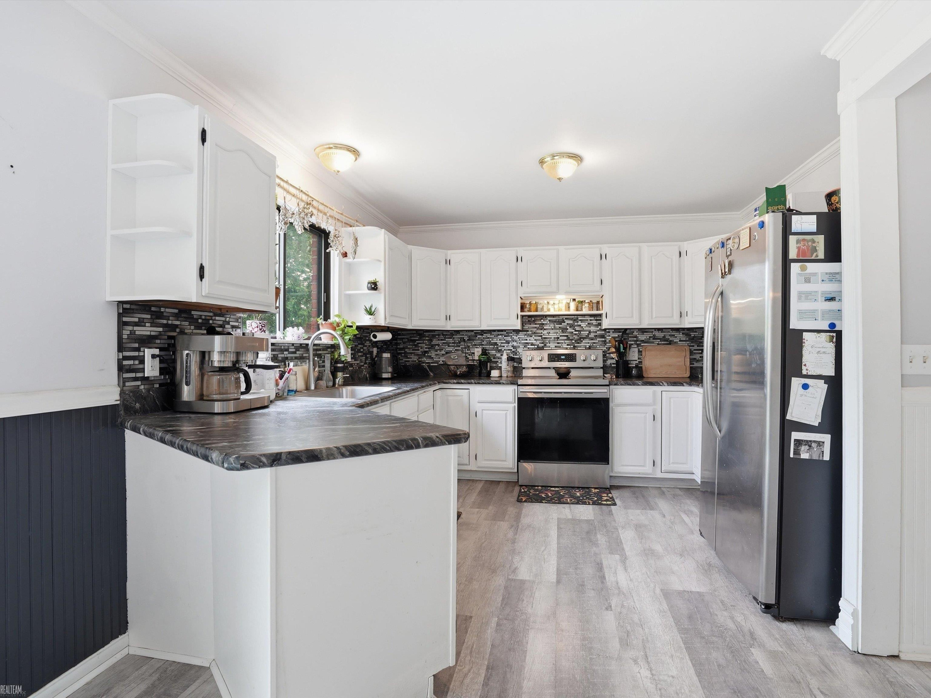 26180 Woodland Drive, Chesterfield, MI — Photo 4