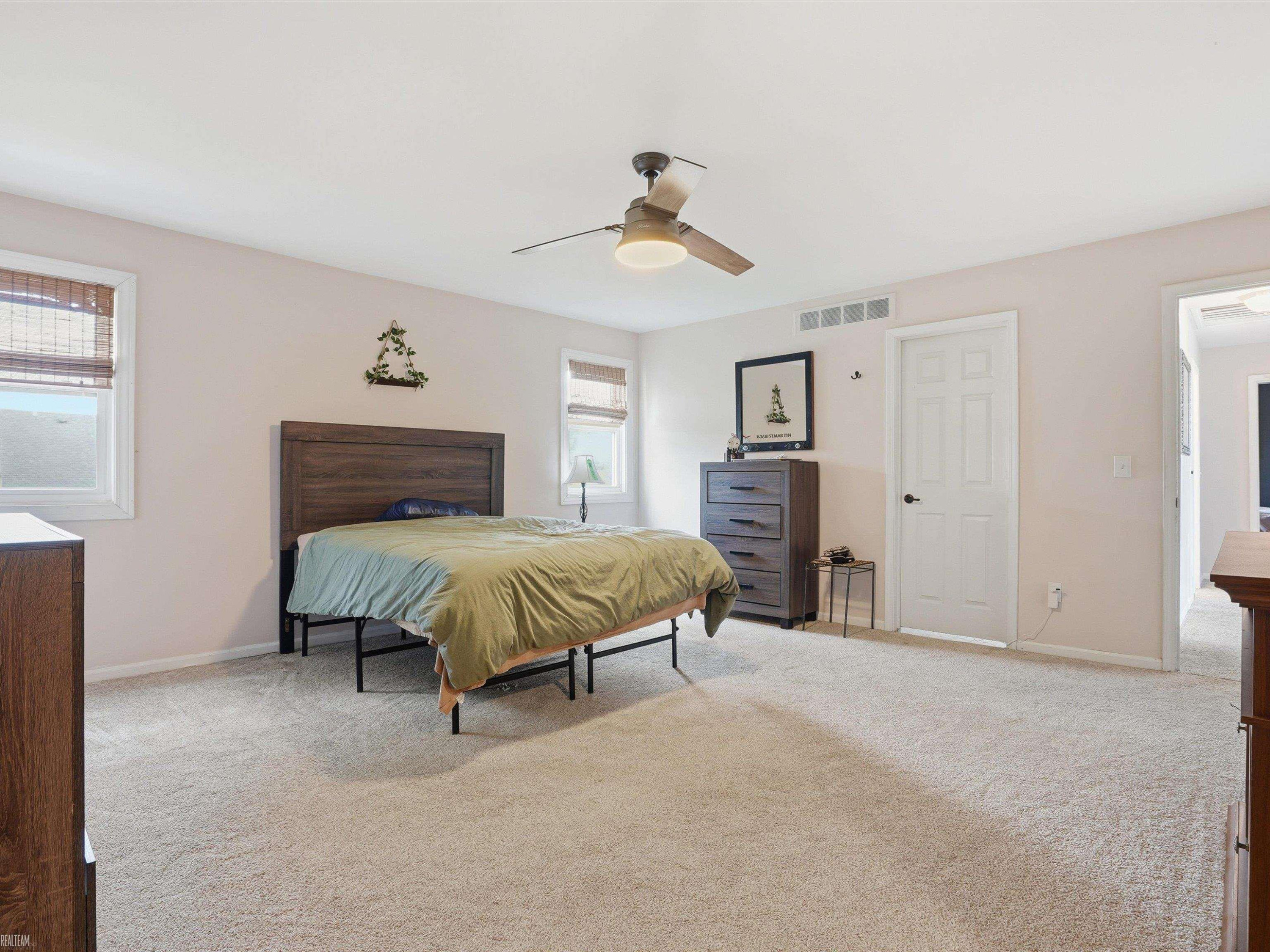 26180 Woodland Drive, Chesterfield, MI — Photo 11