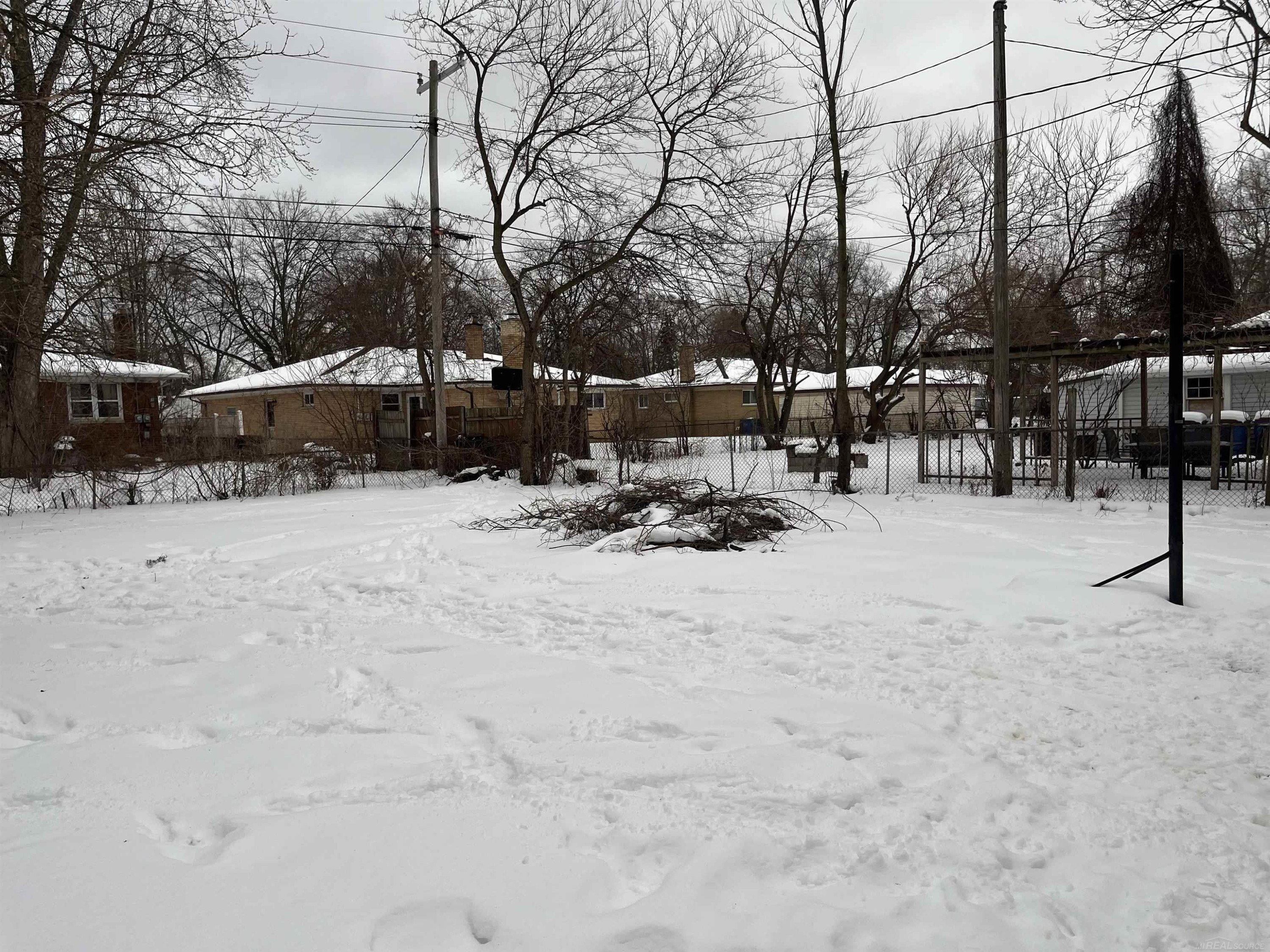 21548 Doepfer Road, Warren, MI 48091 — Photo 7