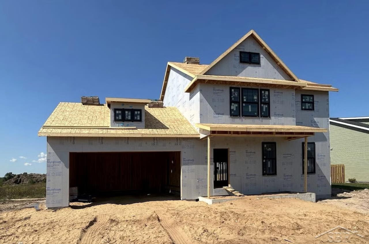 8657 Foxtail Trail Street, Freeland, MI 48623 — Photo 15