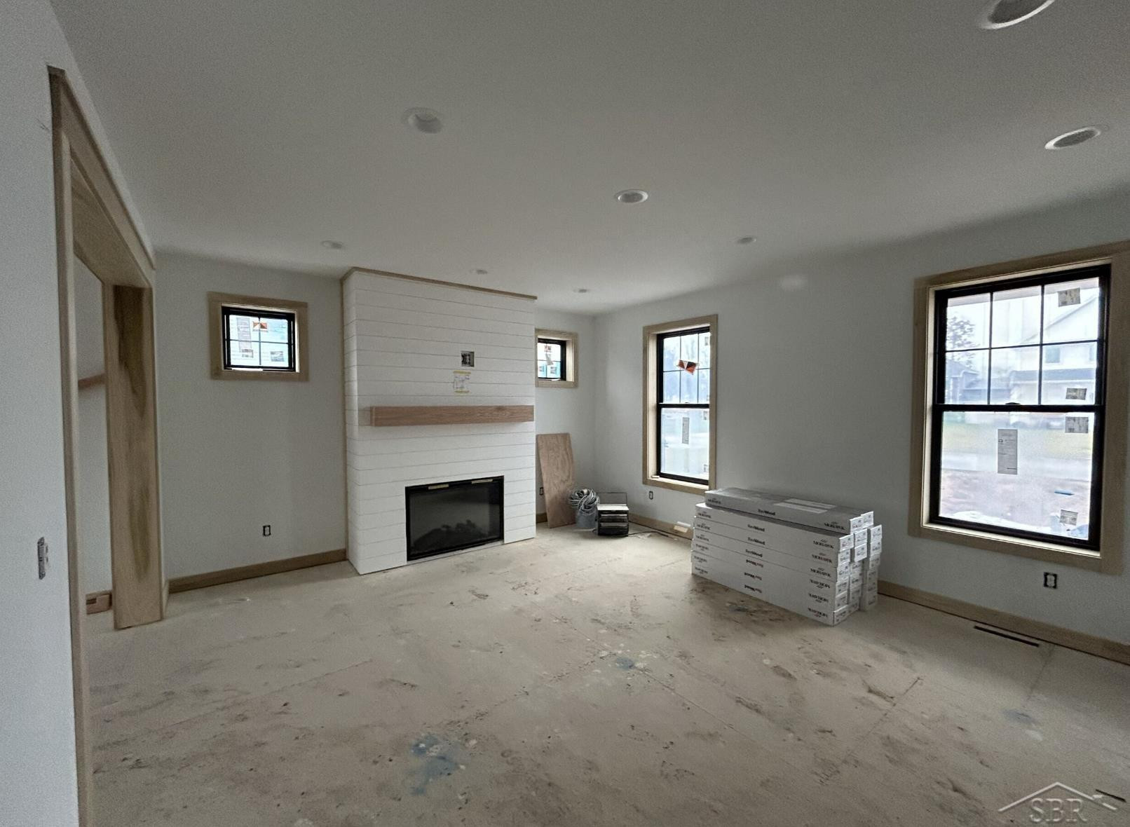 8657 Foxtail Trail Street, Freeland, MI 48623 — Photo 16
