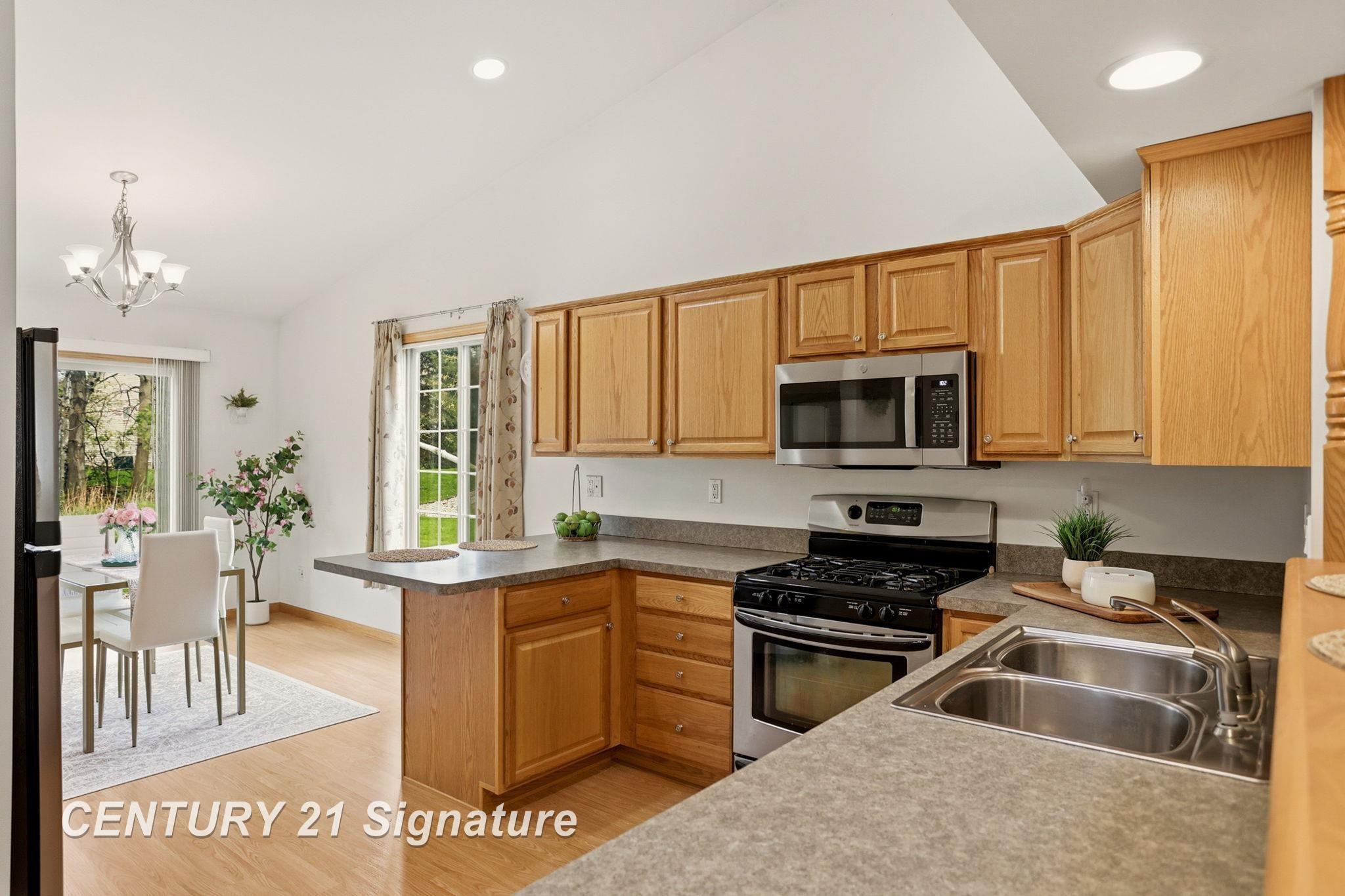 6317 Heather Ridge Drive, Bay City, MI 48706 — Photo 14