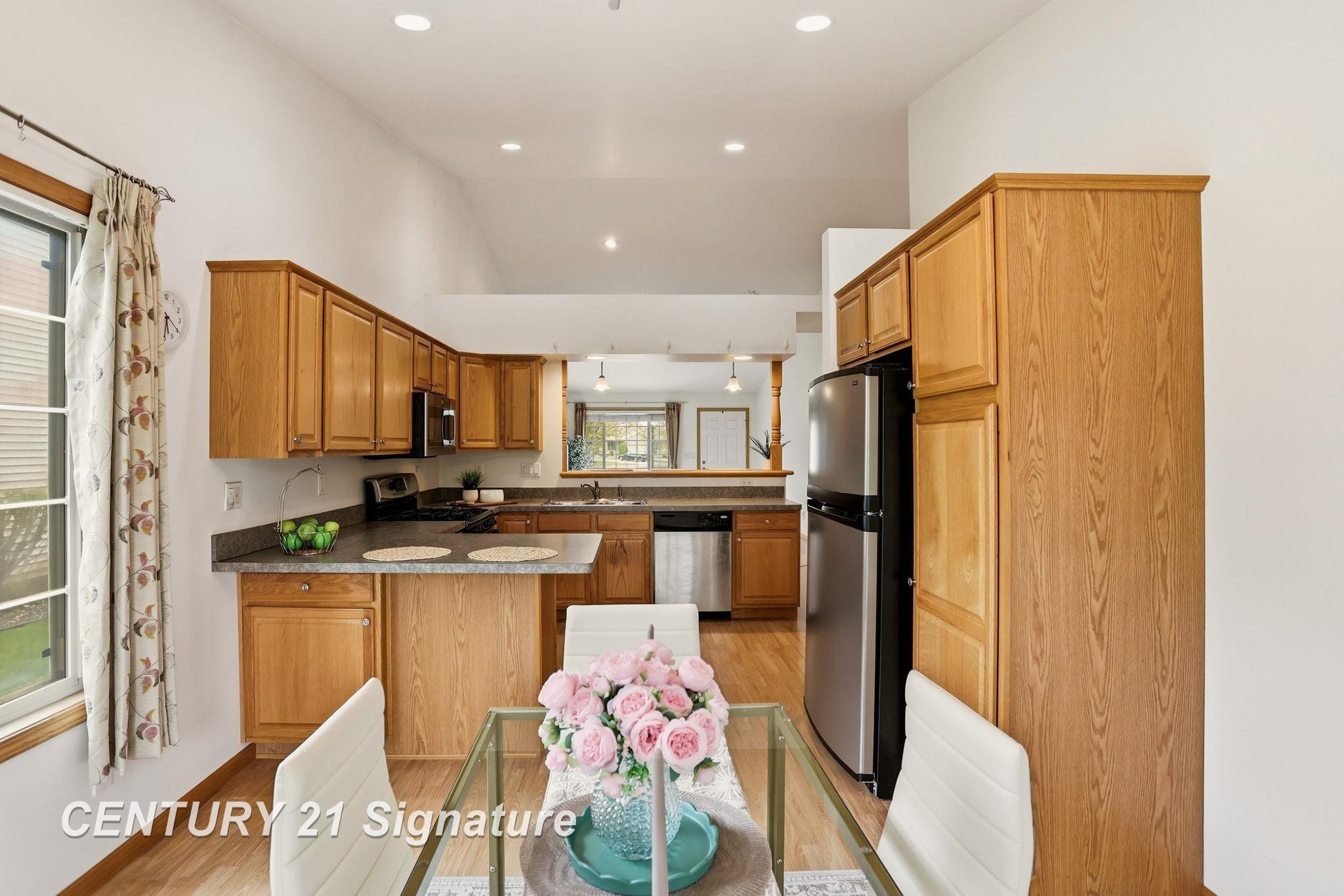 6317 Heather Ridge Drive, Bay City, MI 48706 — Photo 16