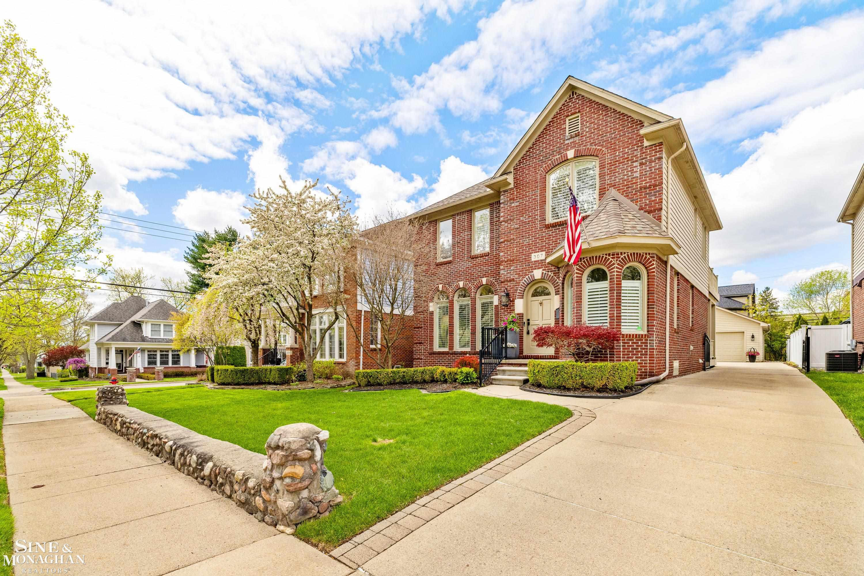 307 Taylor Avenue, Rochester, MI 48307 — Photo 2