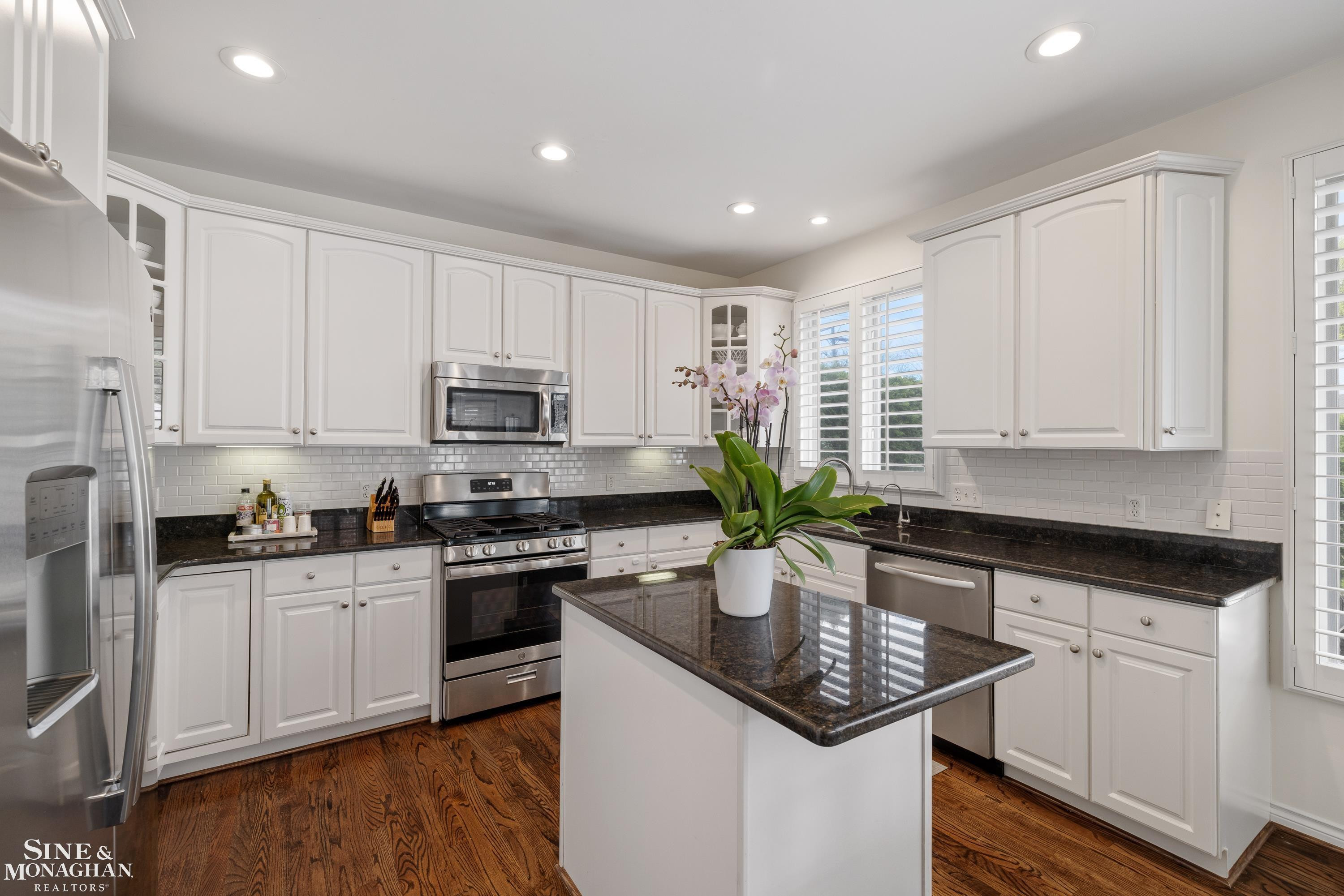 307 Taylor Avenue, Rochester, MI 48307 — Photo 18