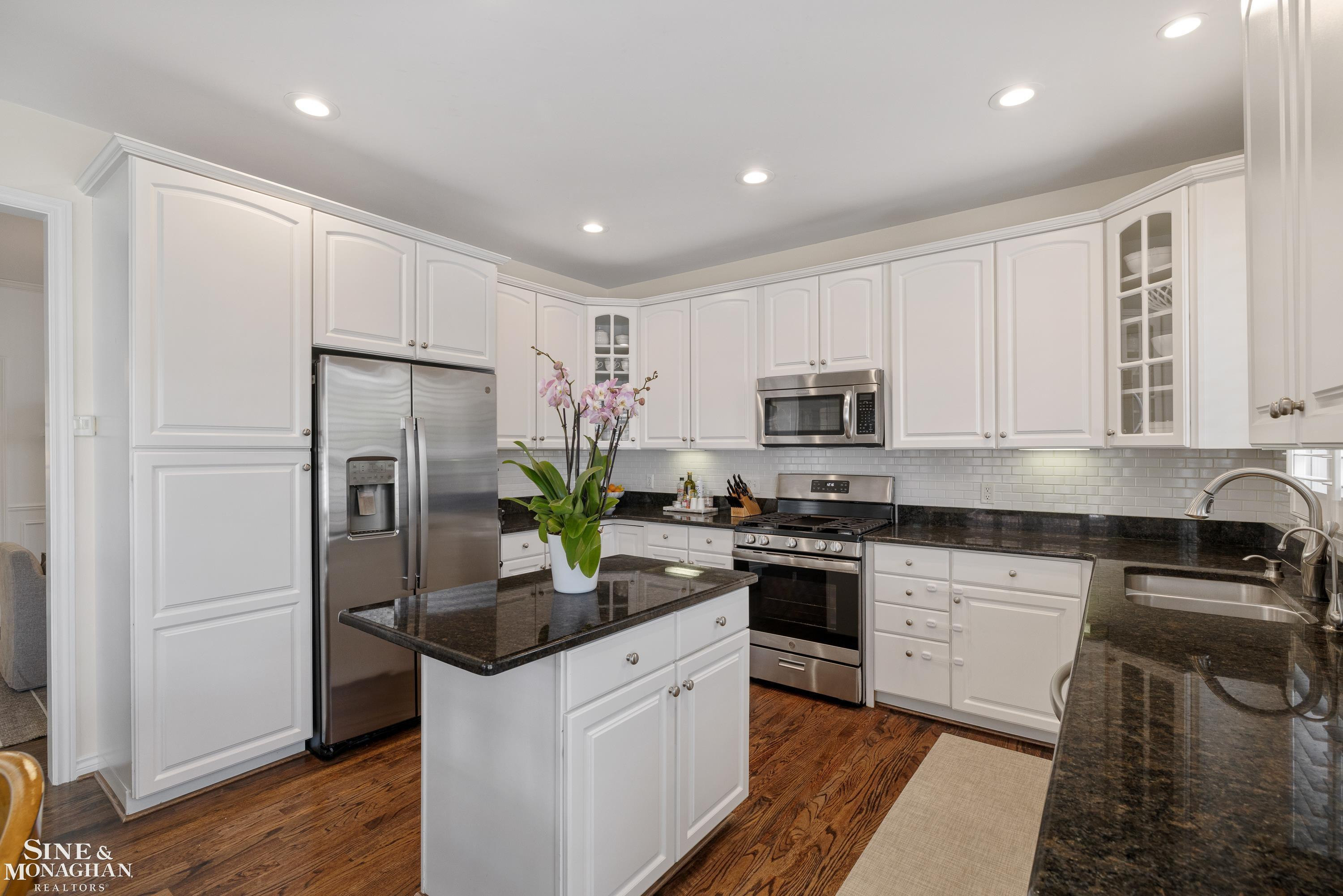 307 Taylor Avenue, Rochester, MI 48307 — Photo 20