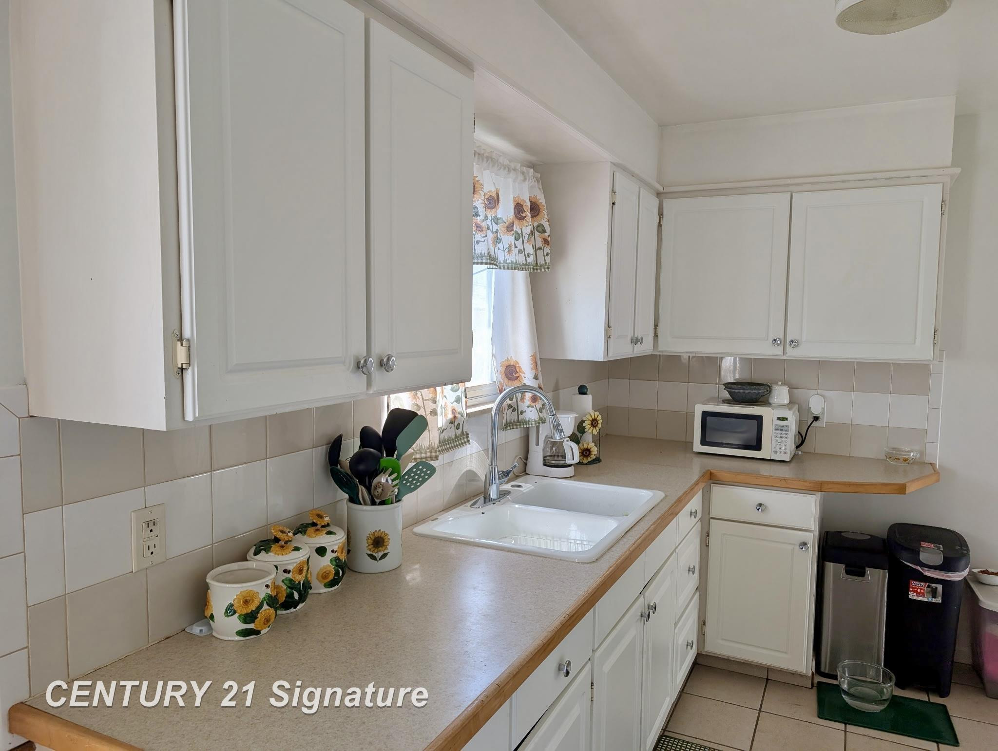 905 Fleetwood Drive, Saginaw, MI 48604 — Photo 7