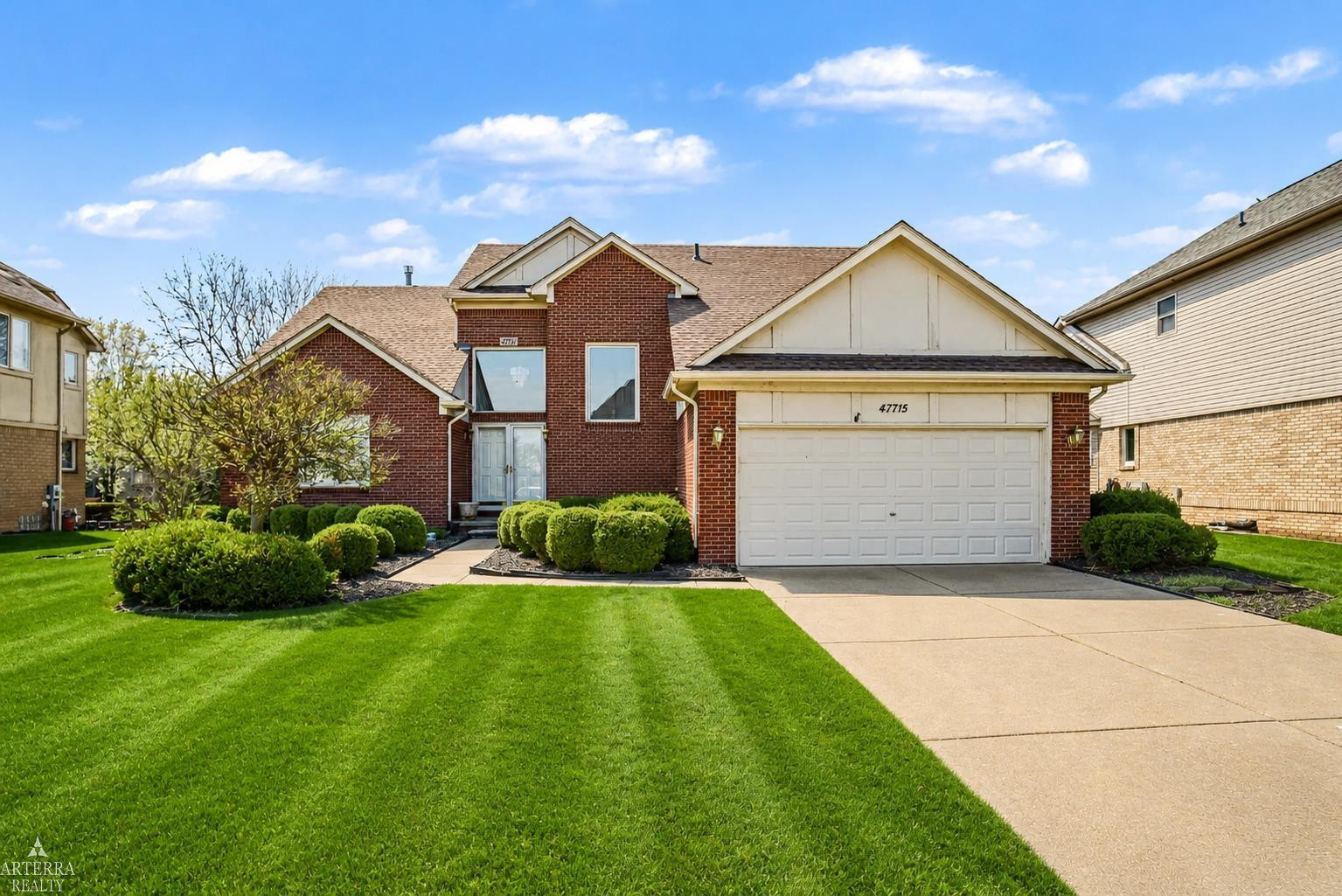 47715 Beacon Square Drive, Macomb, MI 48044 — front exterior