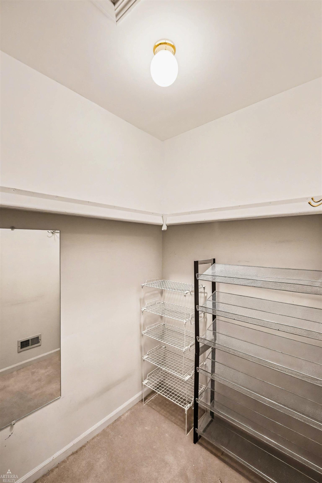 47715 Beacon Square Drive, Macomb, MI 48044 — Photo 16