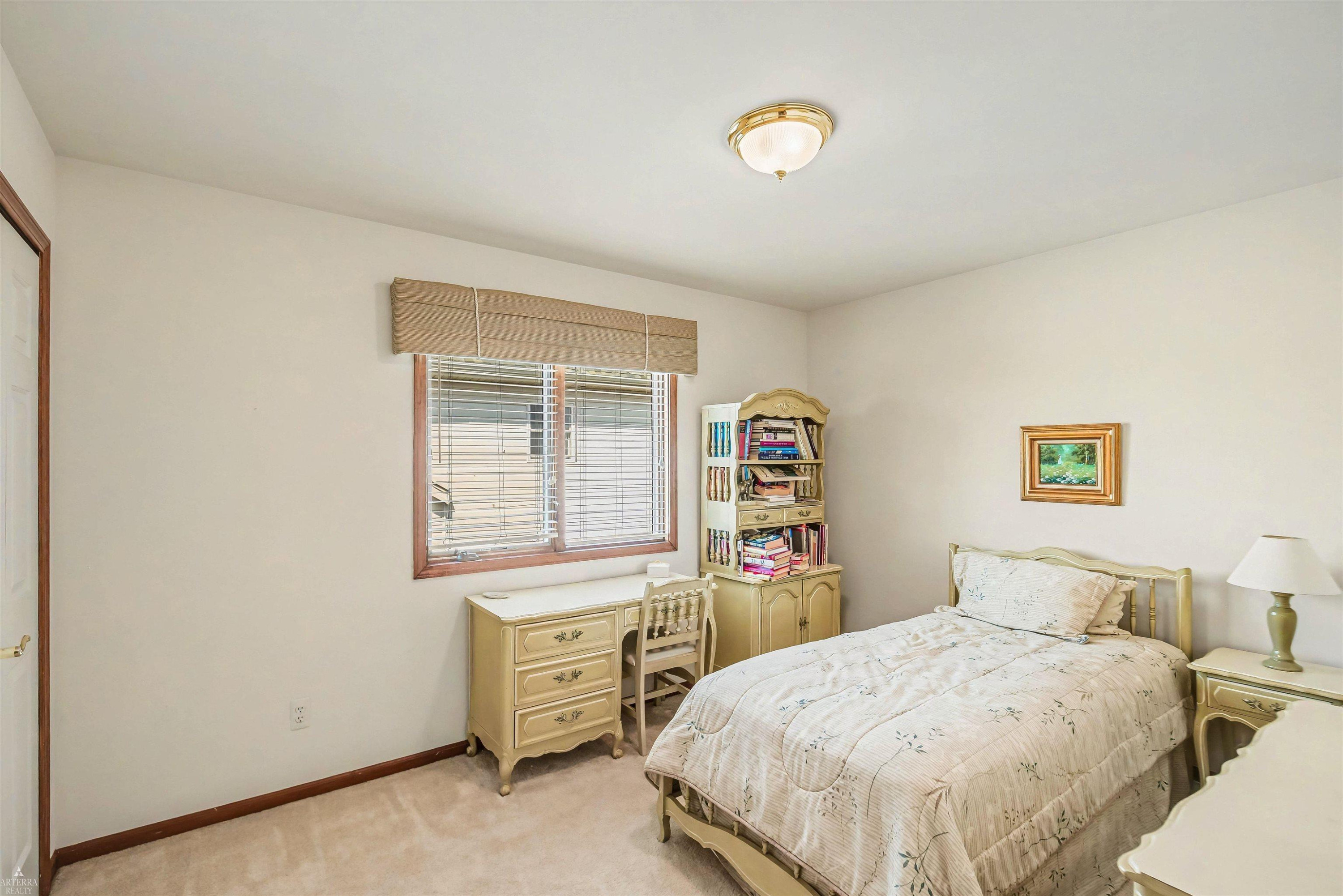 47715 Beacon Square Drive, Macomb, MI 48044 — Photo 18