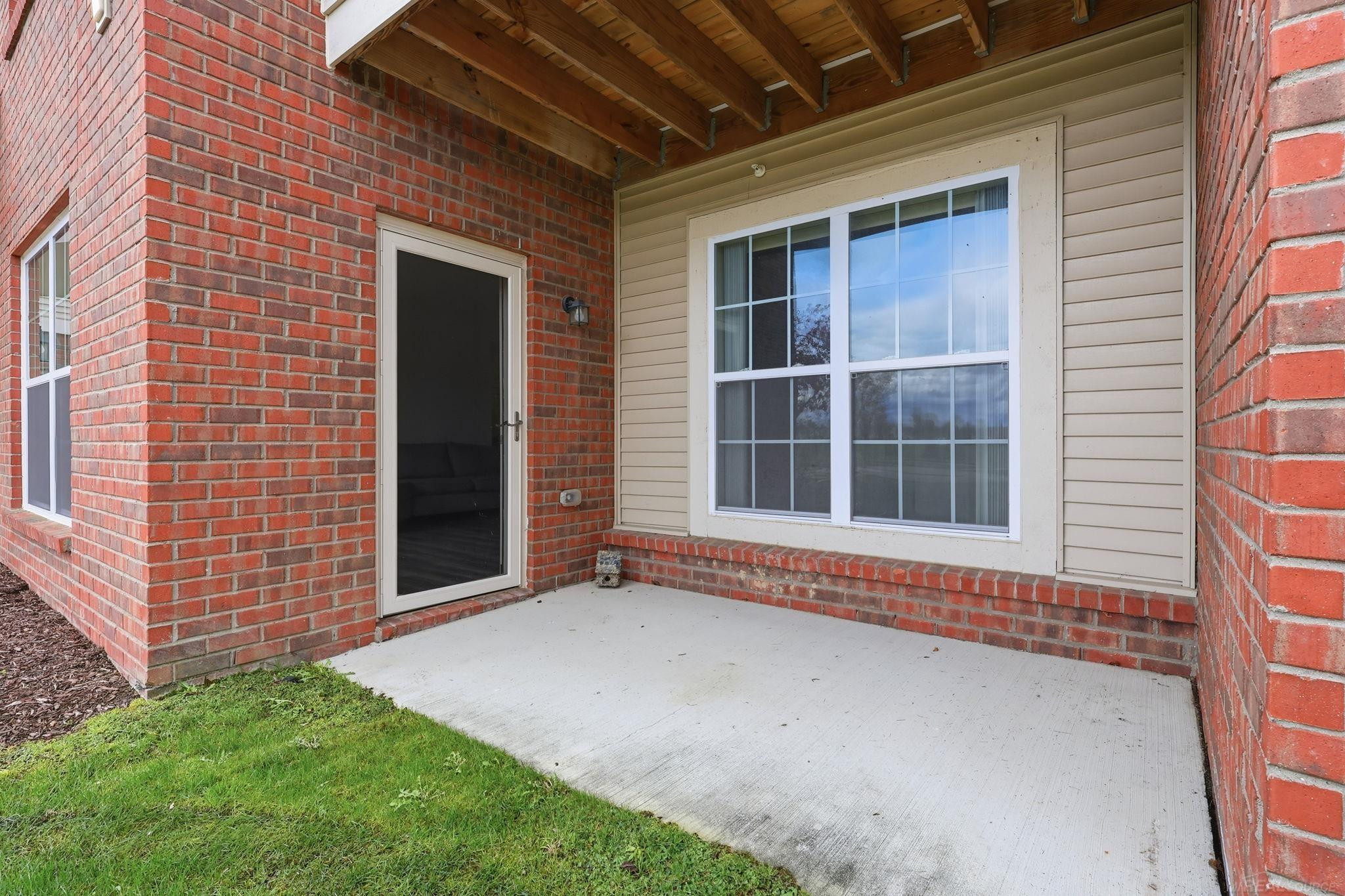 21876 Aberdeen Drive, MI 48402 — Photo 4