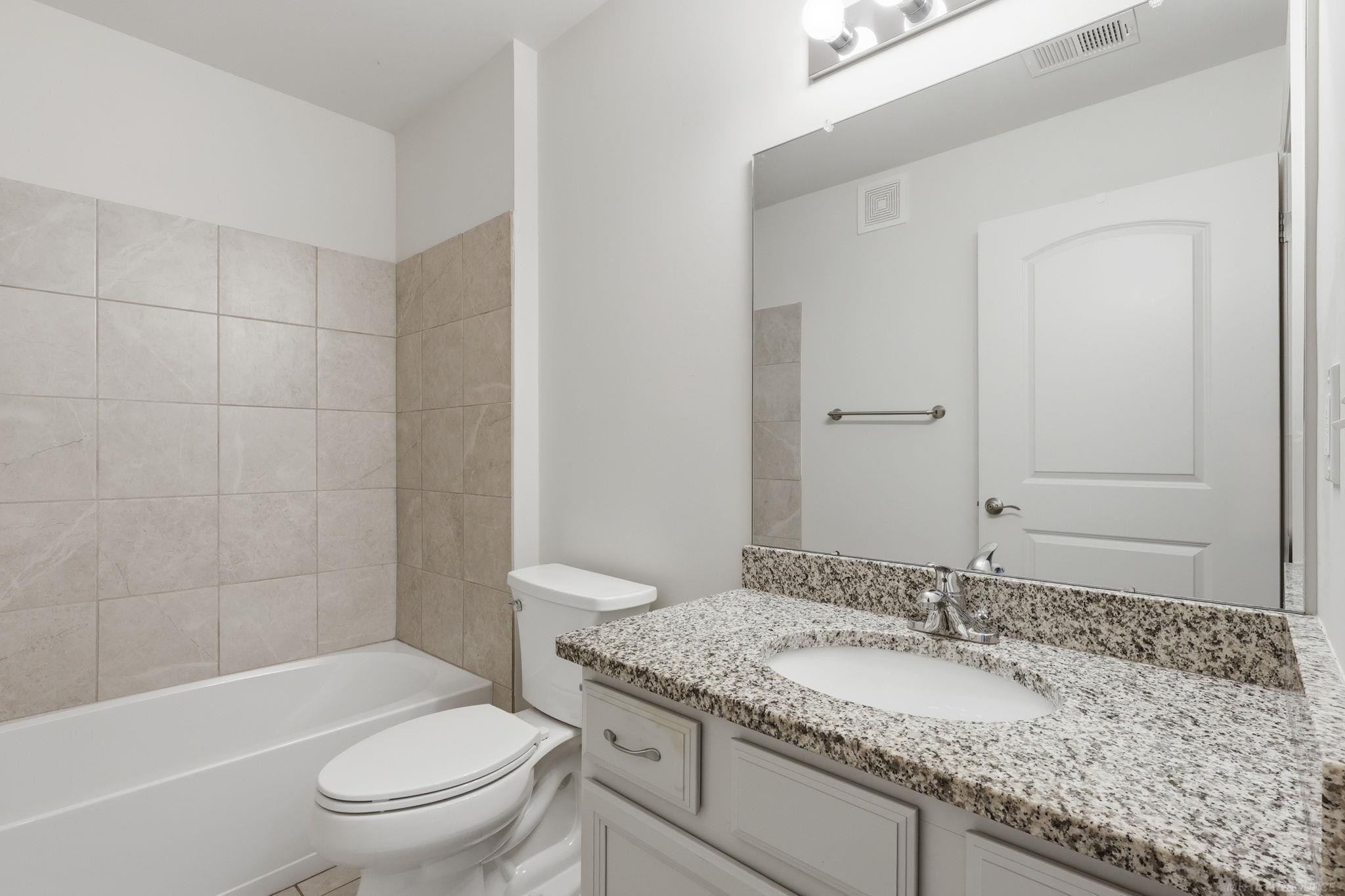 21876 Aberdeen Drive, MI 48402 — Photo 11